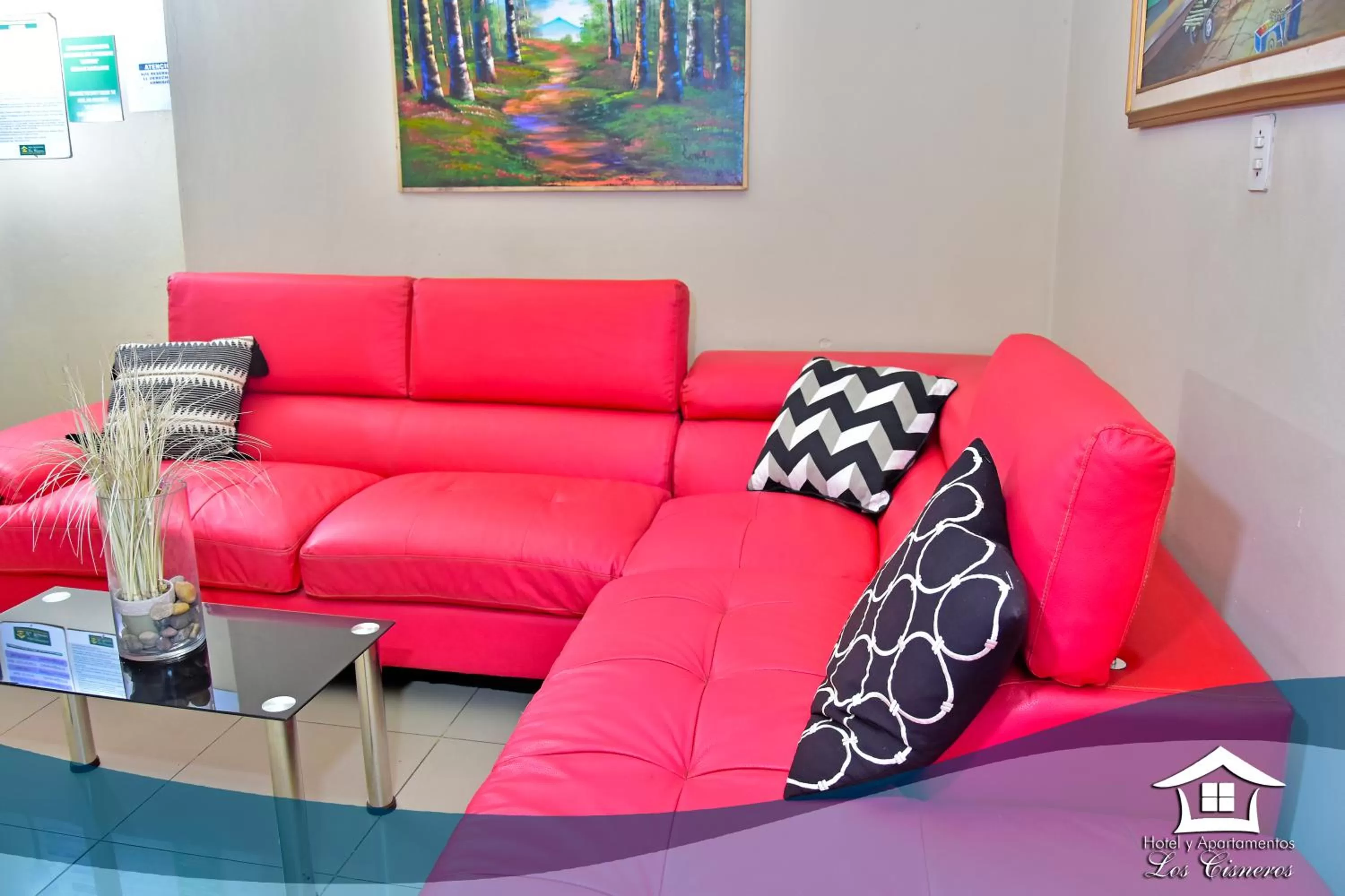 Nightclub / DJ in Hotel y Apartments Los Cisneros