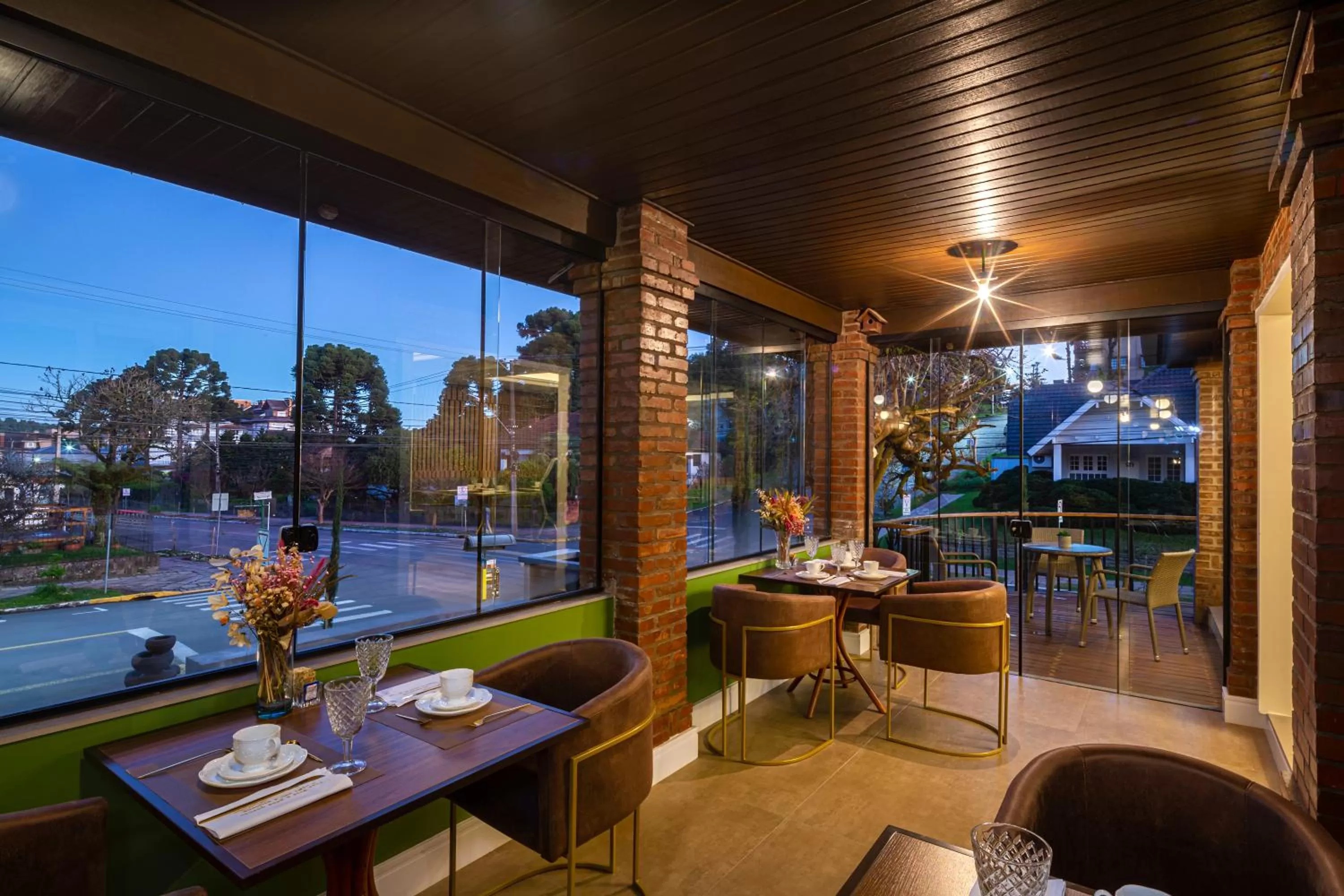 Restaurant/places to eat in Blumen Hotel Boutique