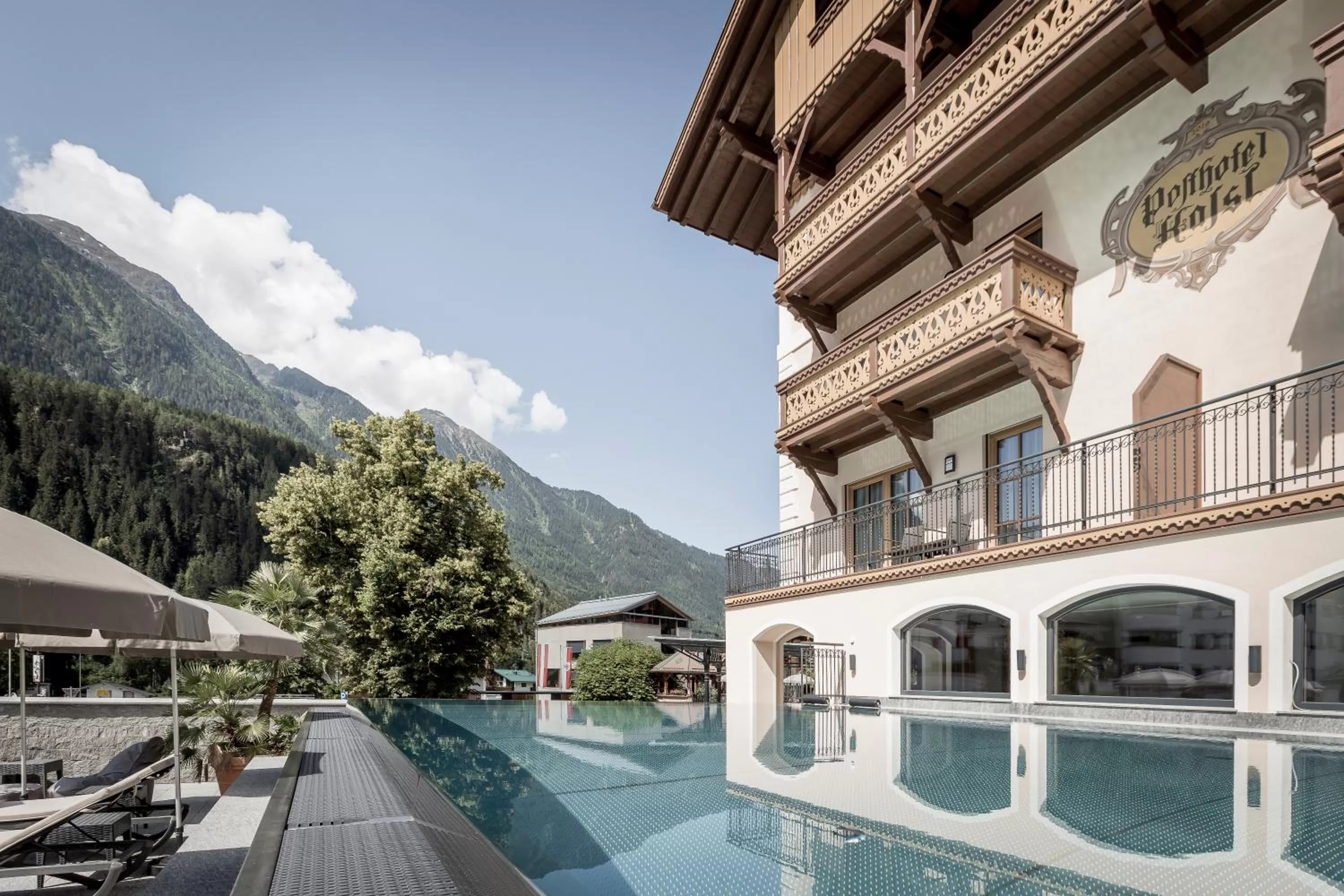 Facade/entrance in Posthotel Kassl 4-Sterne-Superior