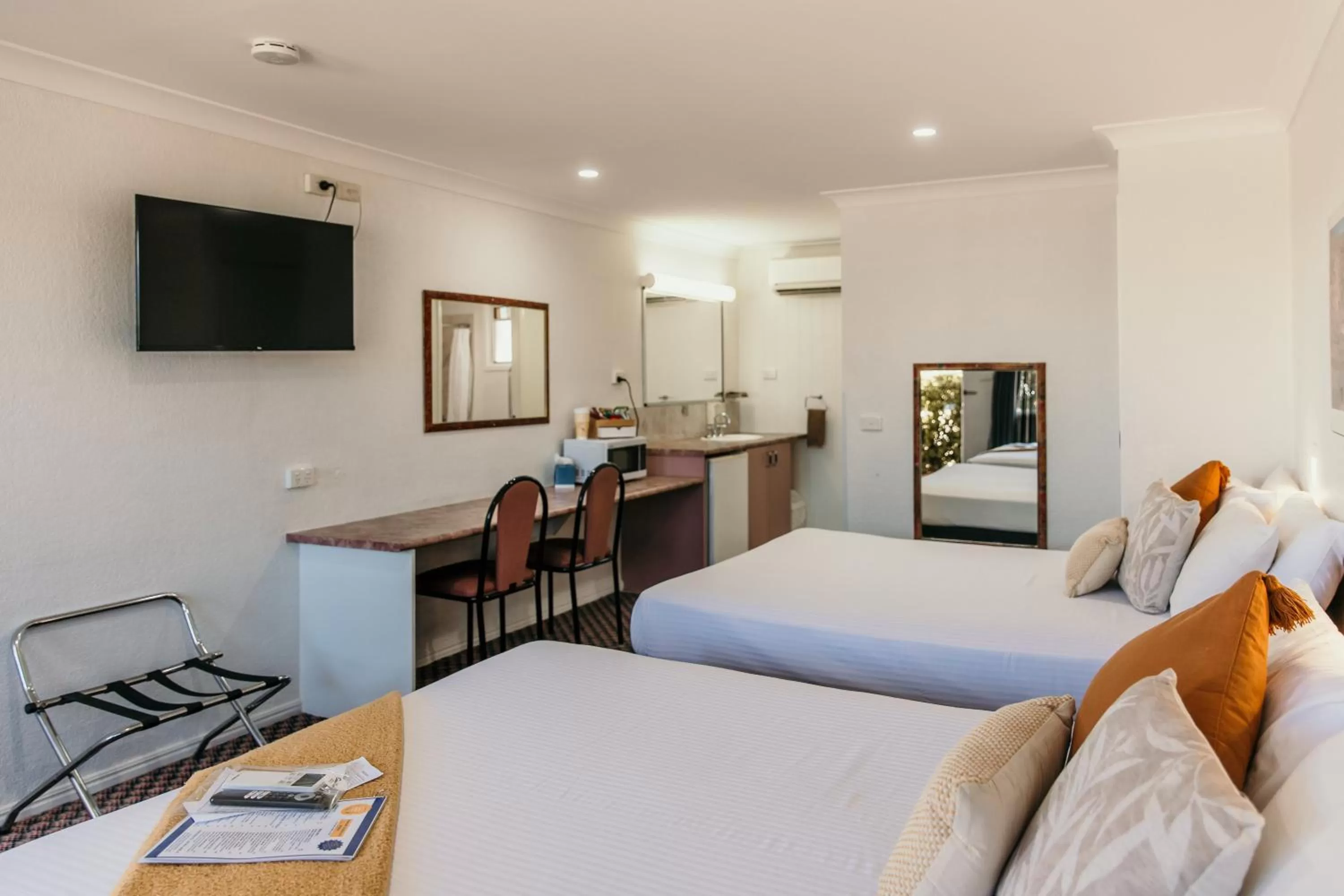 Bed in Outback Motel Mt Isa