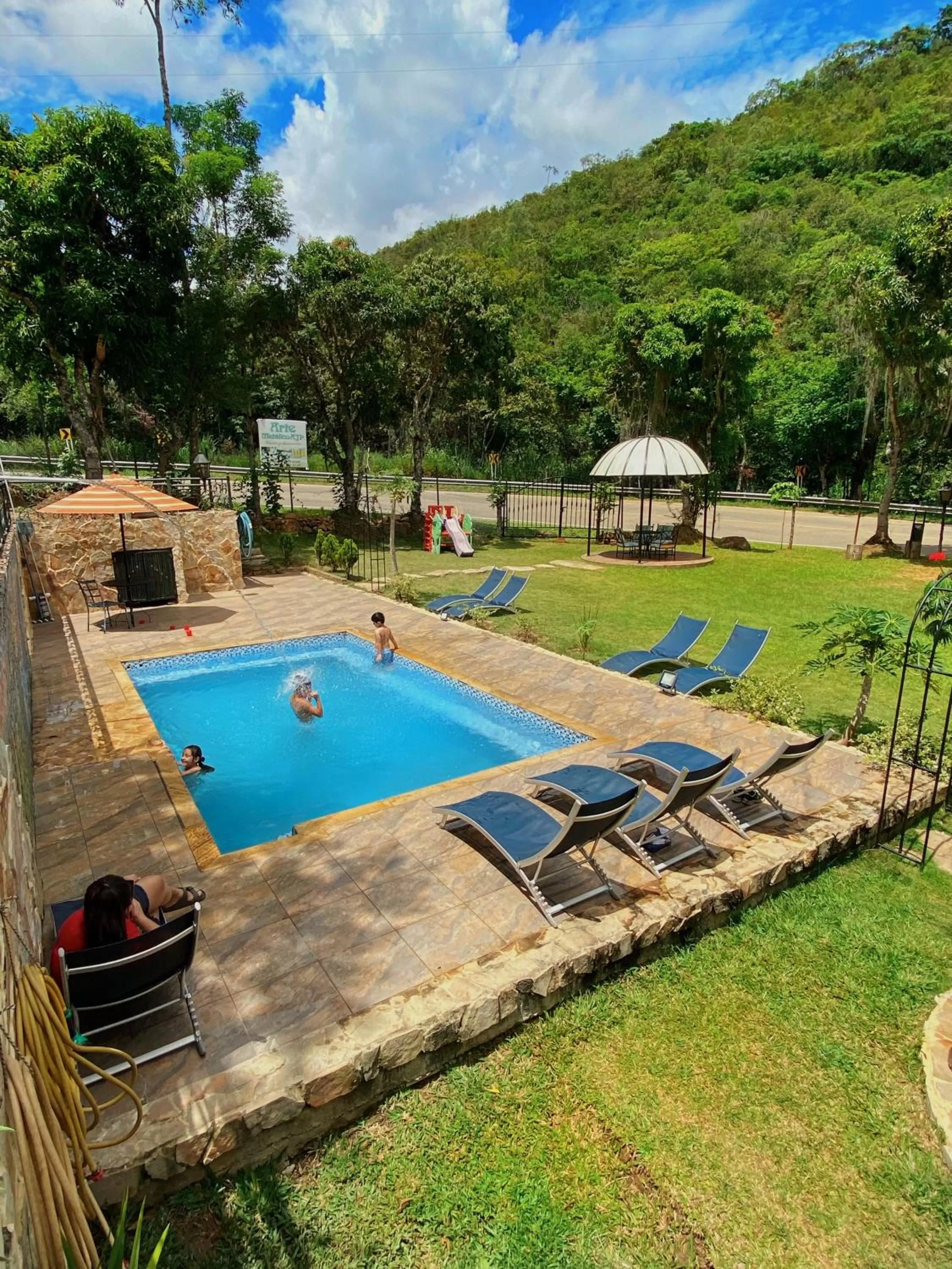 Swimming Pool in La Cima