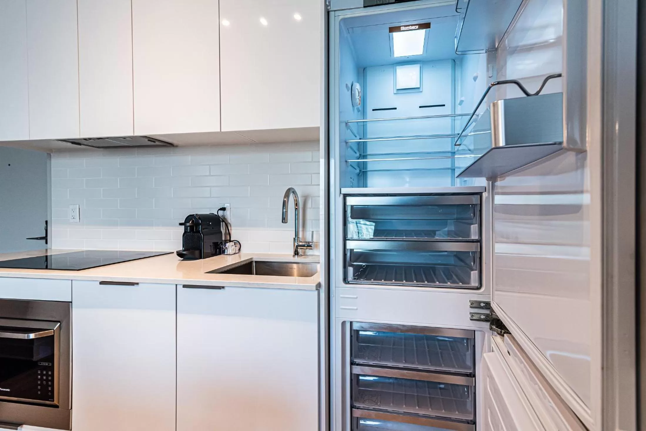 Kitchen or kitchenette in WERFY Luxury Apart-Hotel