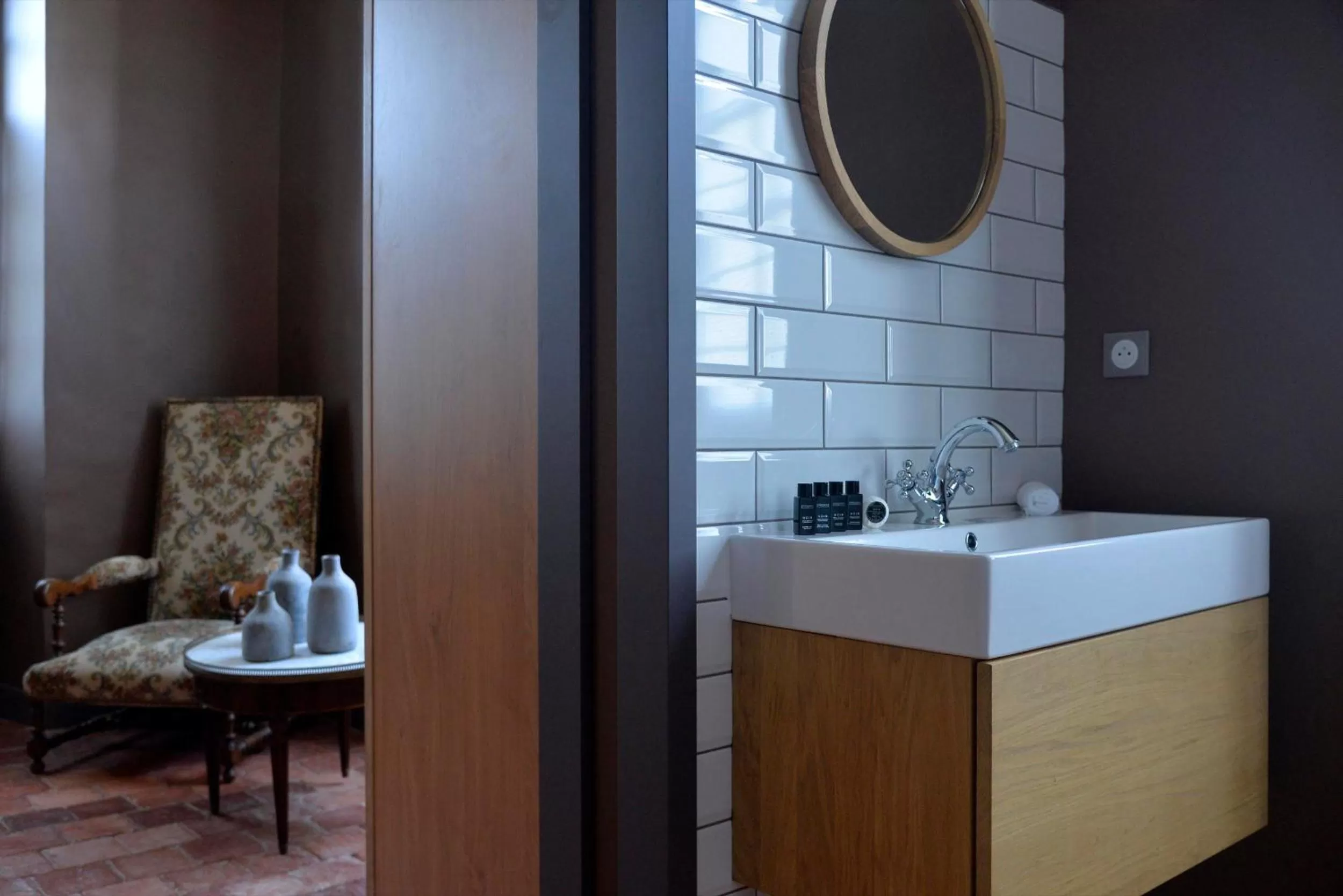 Bathroom in Le Monastère de Saint Mont Hôtel & Spa