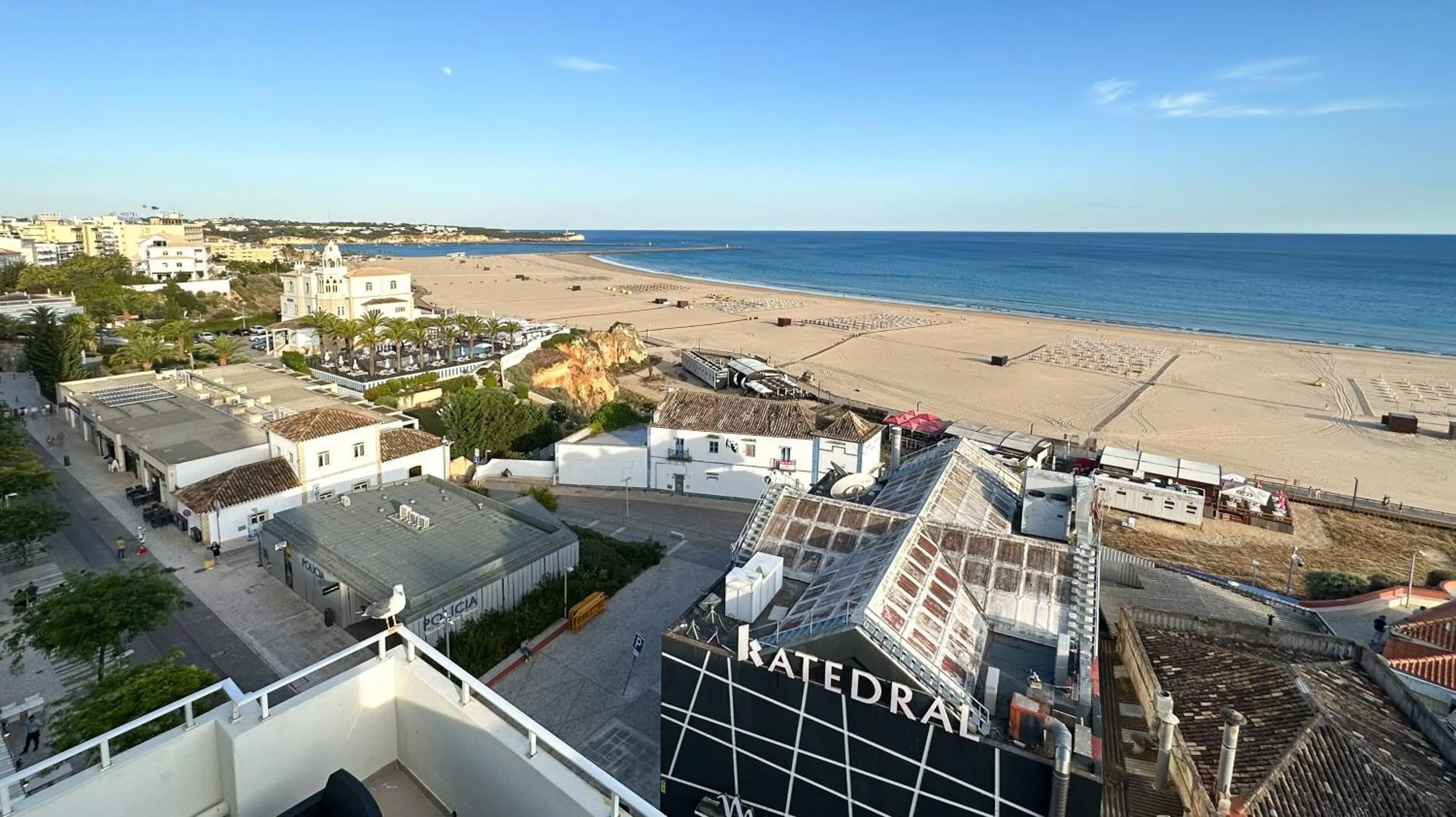 Beach in Hotel Avenida Praia