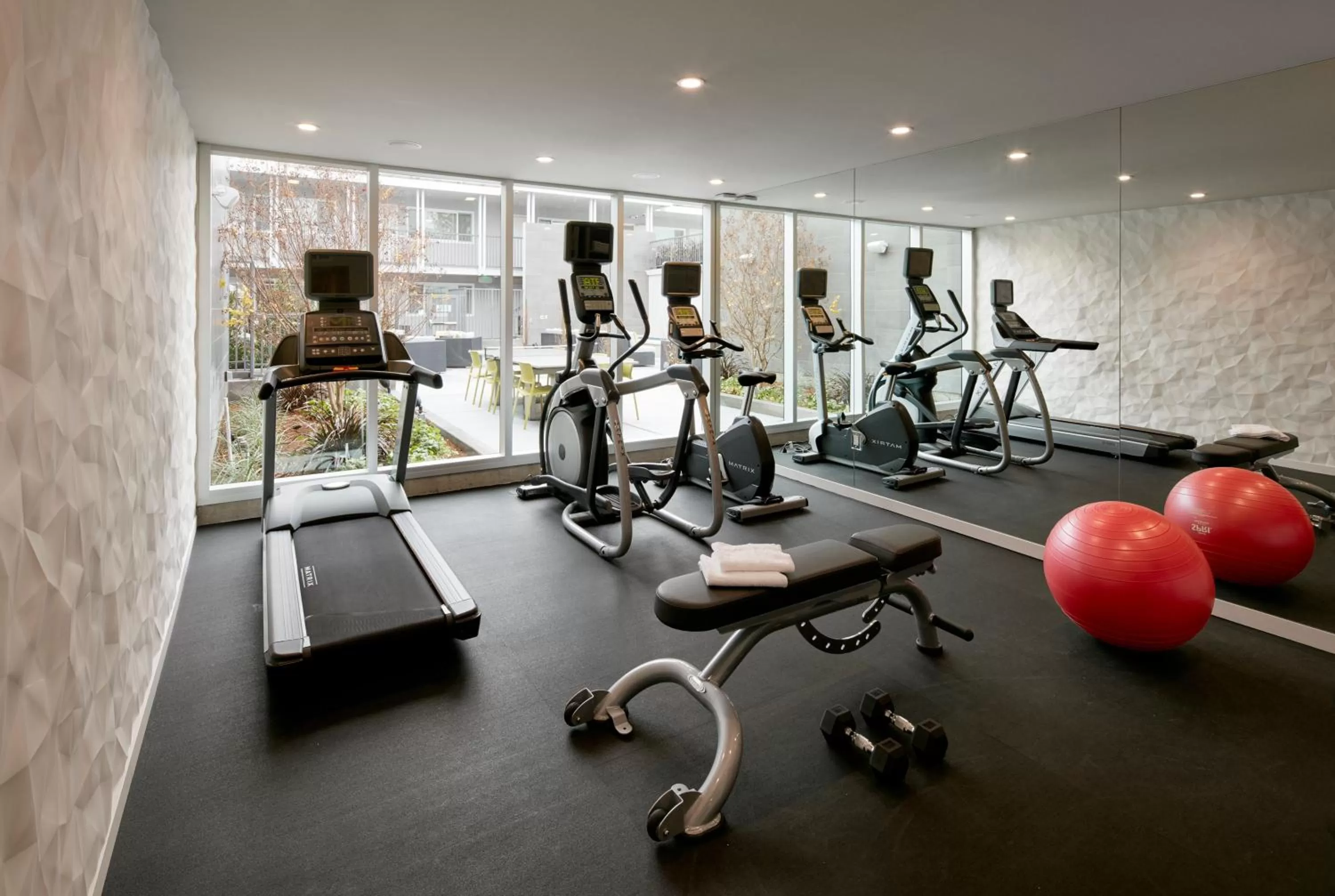Fitness centre/facilities in Hotel Lucent