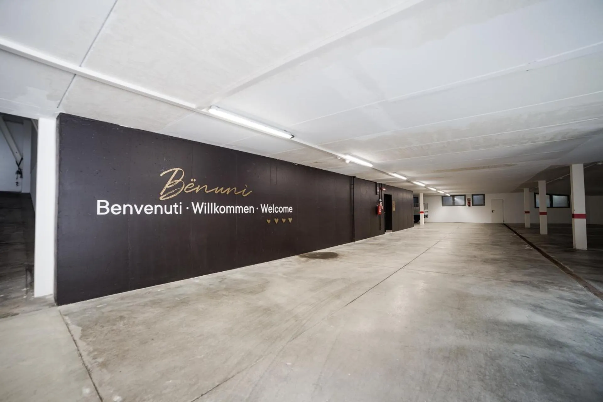 Parking in Freina Mountain Lifestyle Hotel