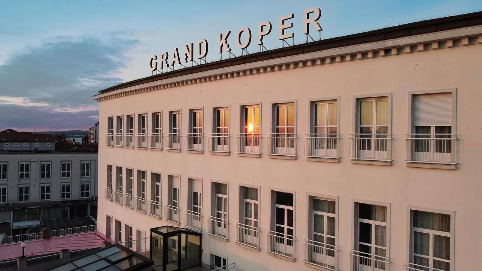 Property building in Hotel Grand Koper