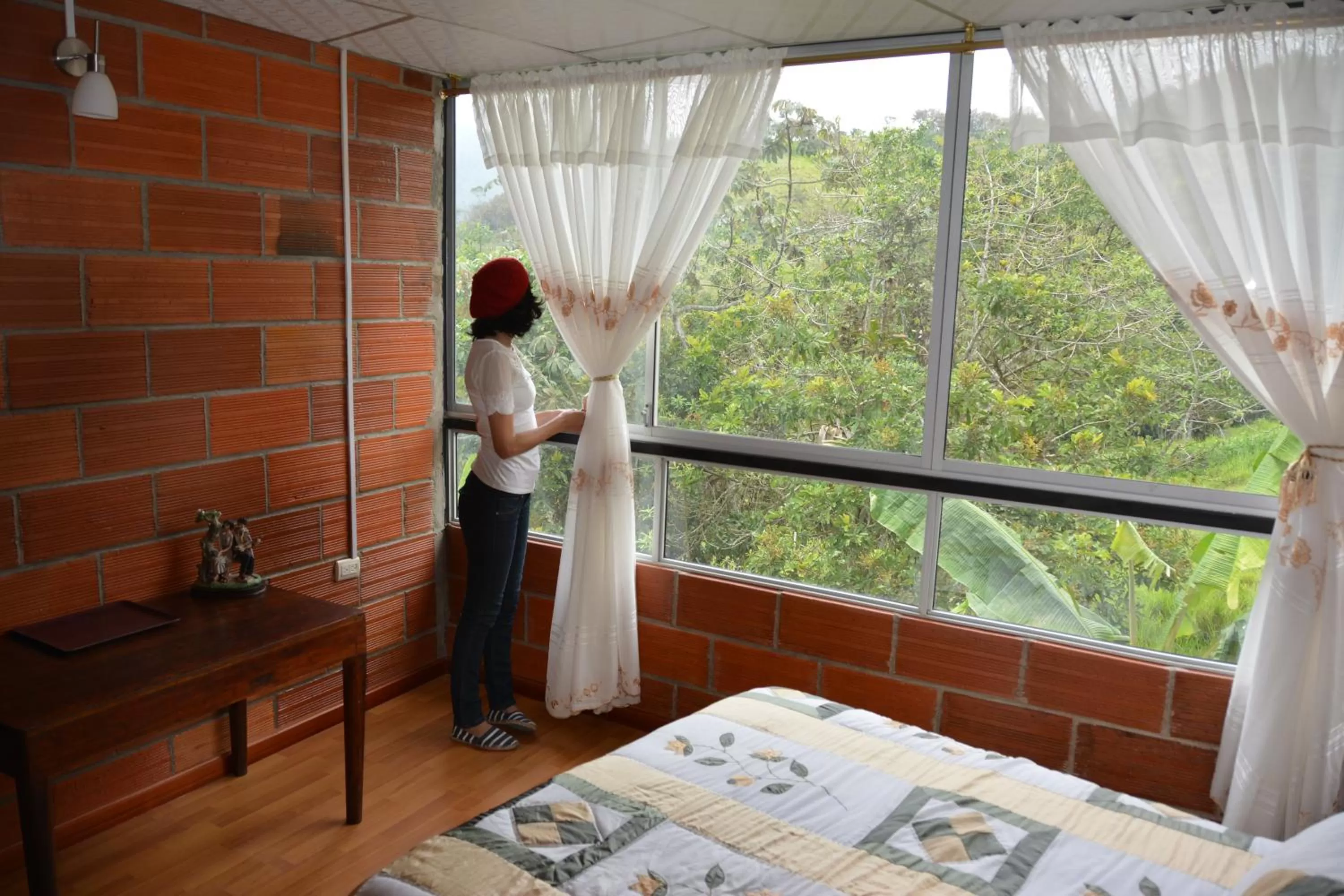 People, Bed in Hosteria Florecer