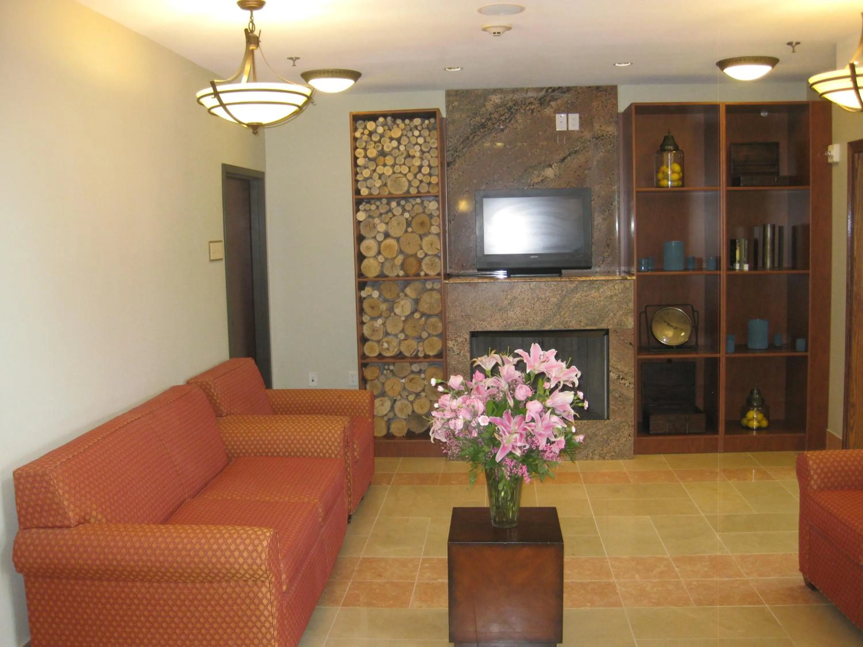 Lobby or reception in Country Inn & Suites by Radisson, Dearborn, MI