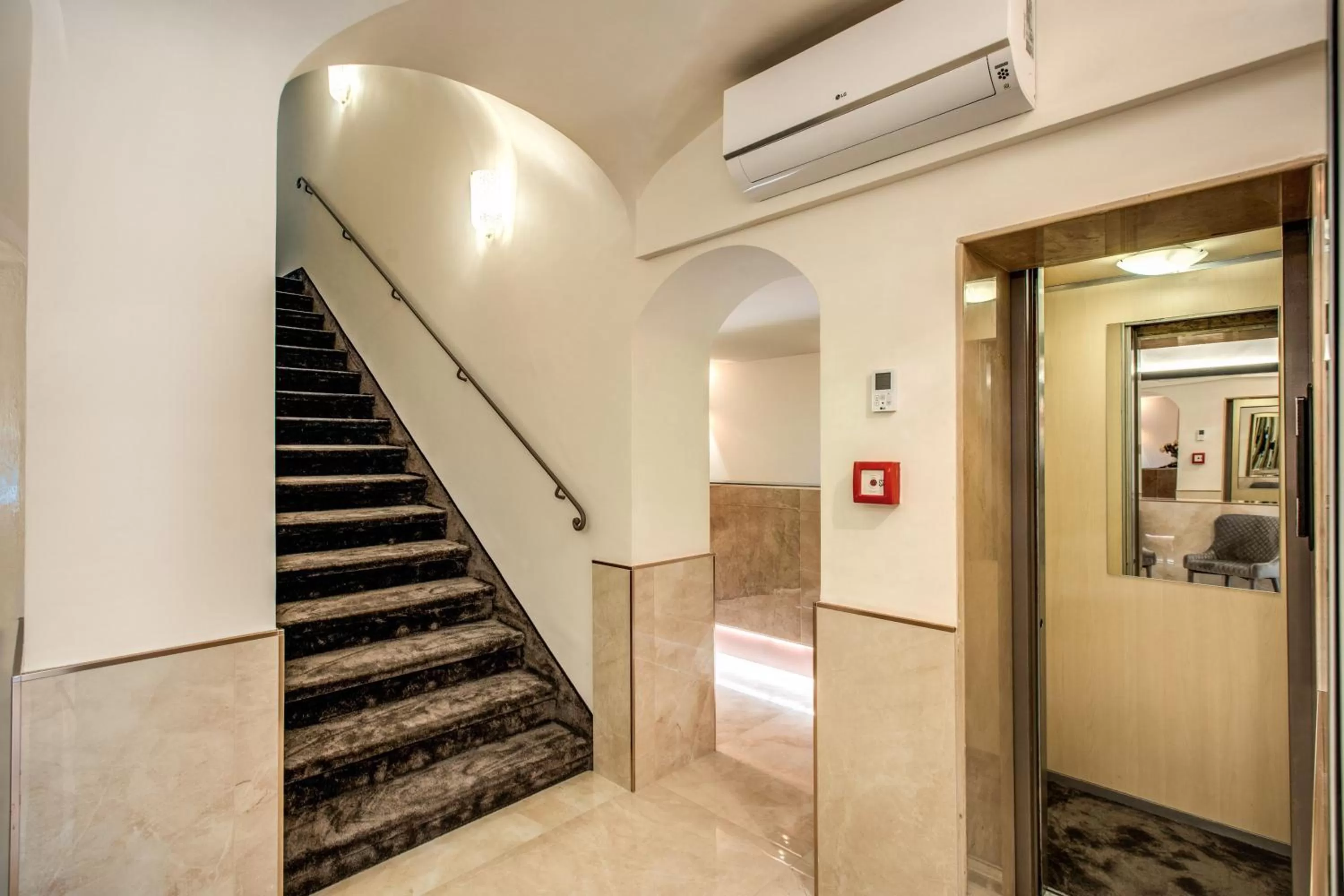 Lobby or reception in Hotel San Silvestro