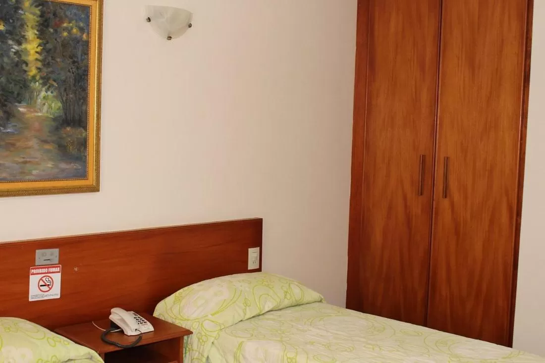 Superior Single Room - single occupancy in Sacramento Palace Hotel