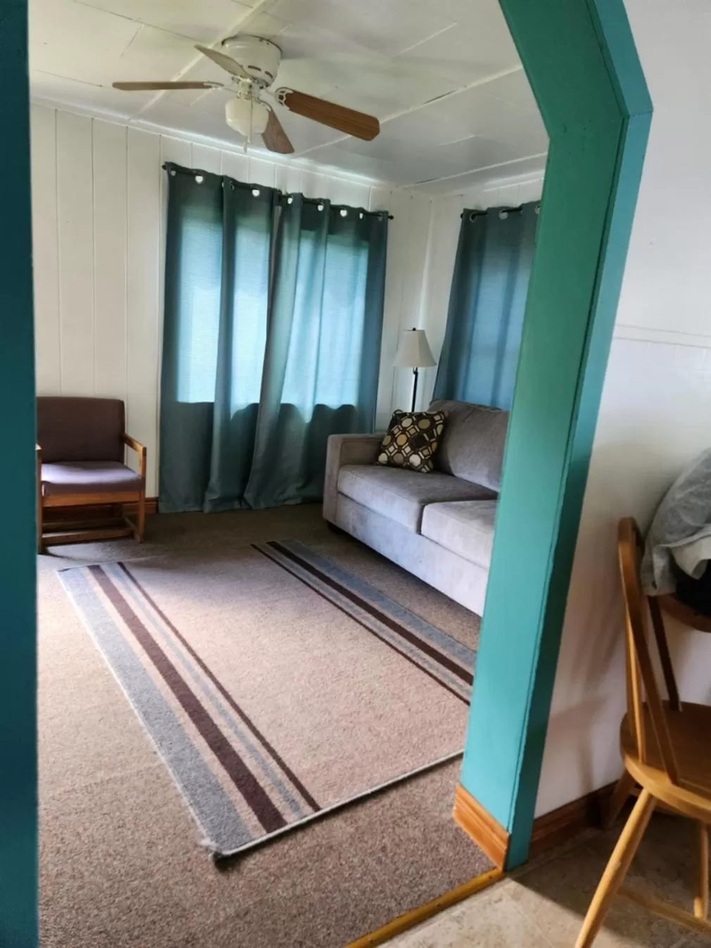 Living room, Bed in Little River Motel Saint Regis