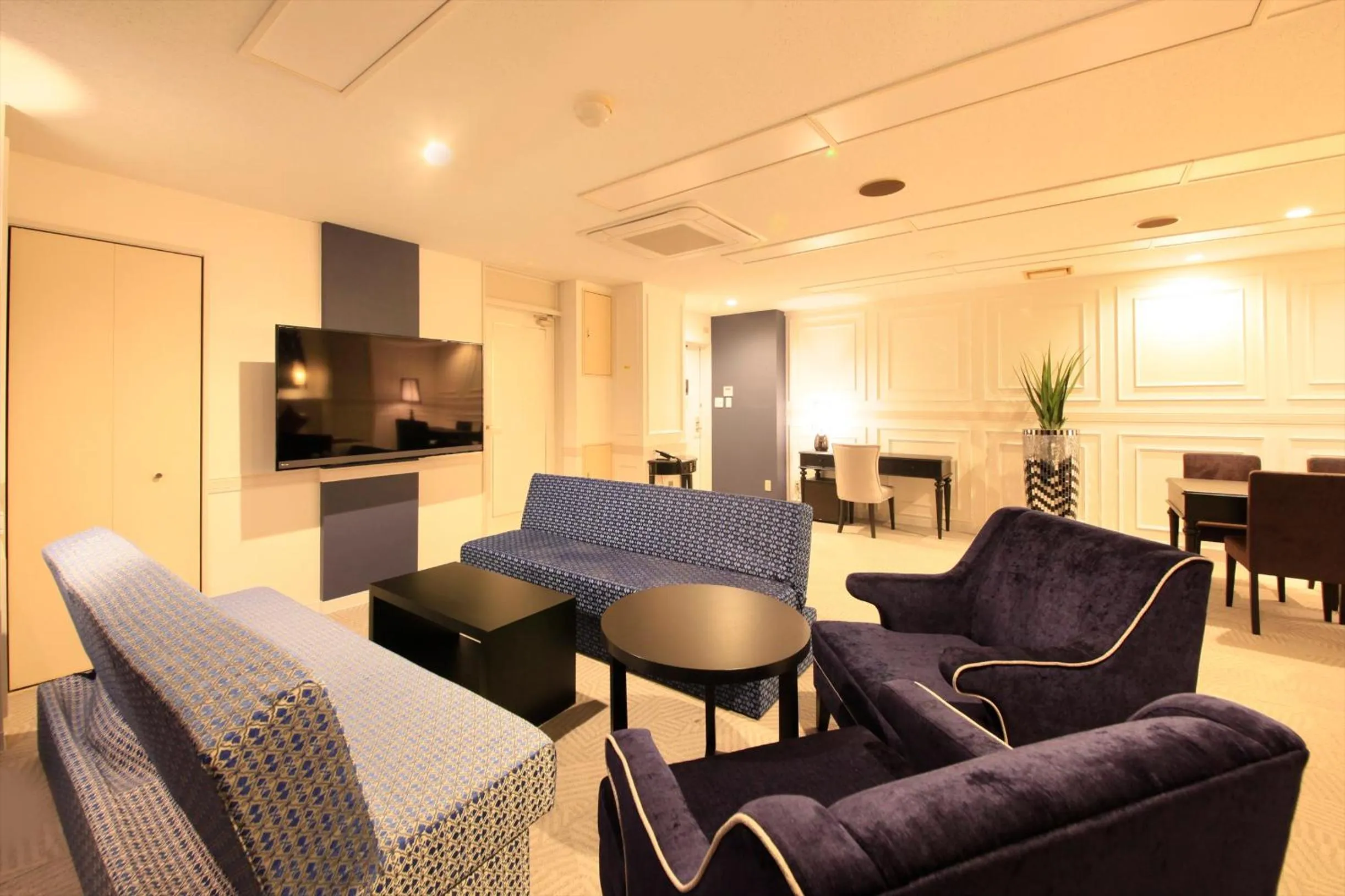 Photo of the whole room in Centurion Hotel Villa Suite Fukui Ekimae