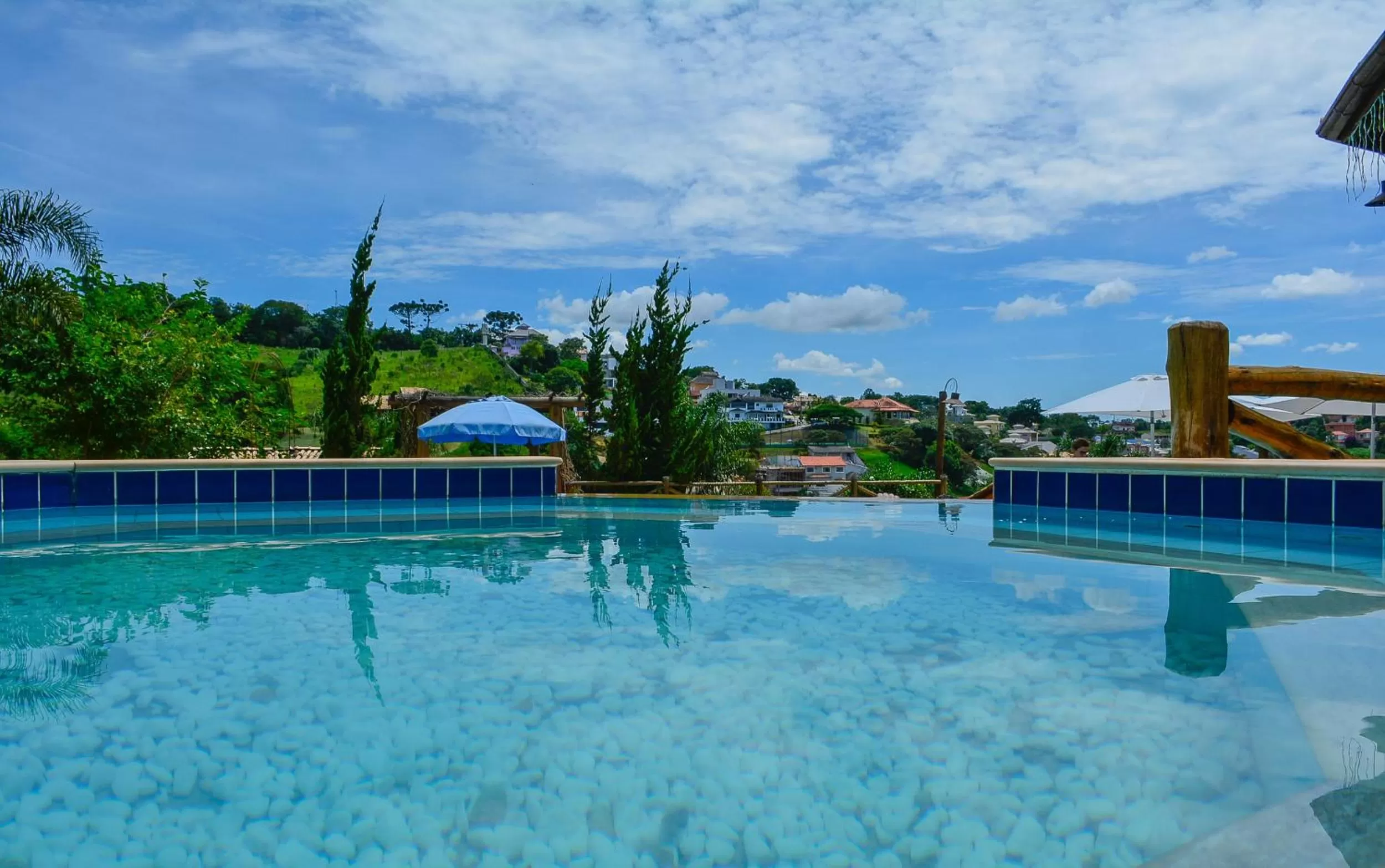 Swimming pool in Vila Chico