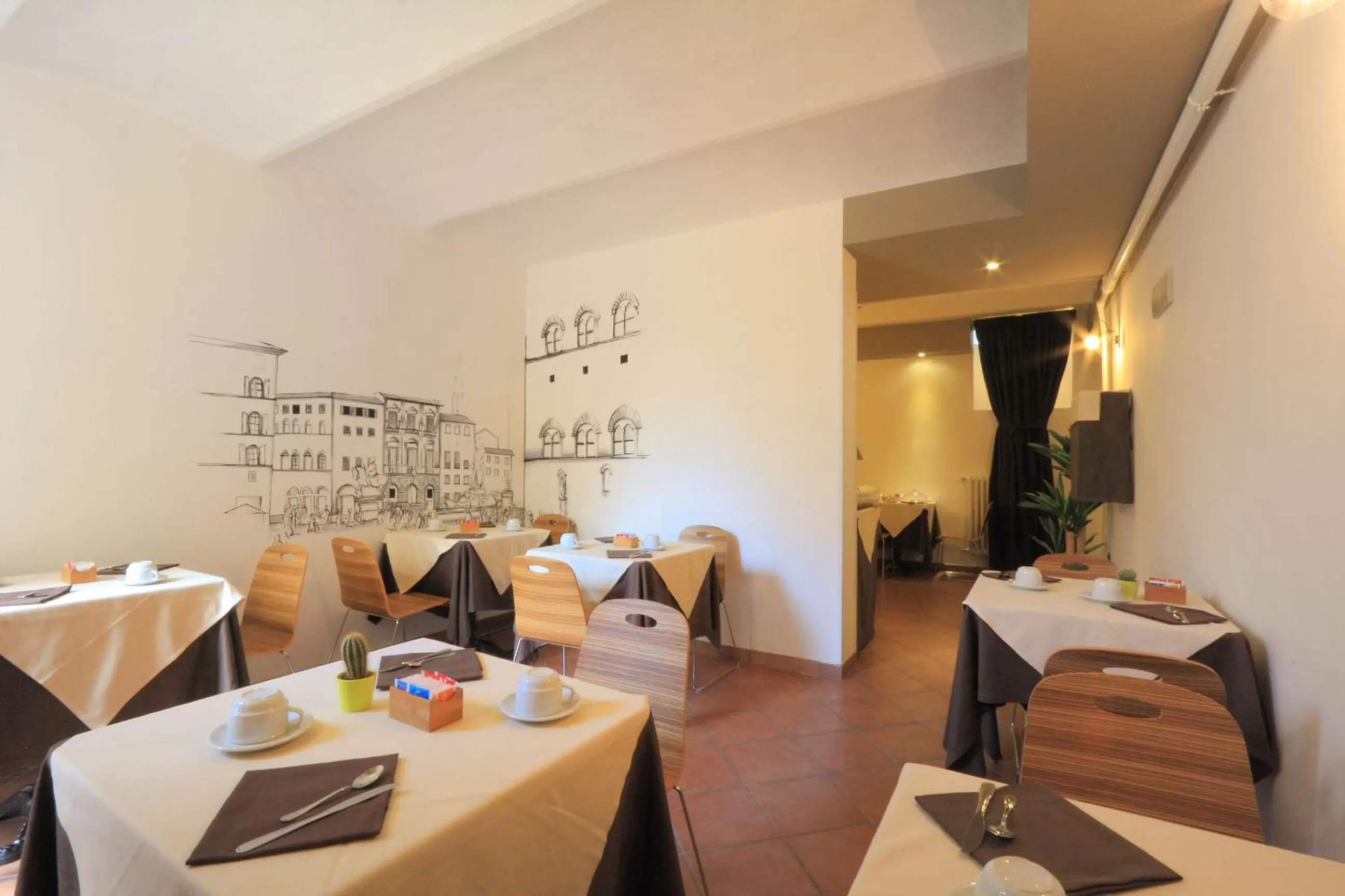 Restaurant/places to eat in Hotel Ferrucci