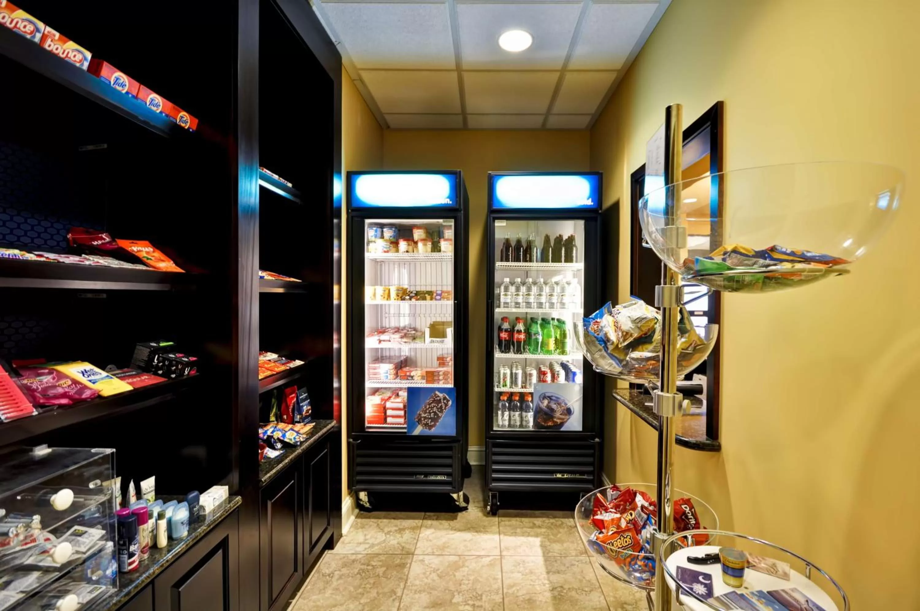 Restaurant/places to eat in Hampton Inn & Suites North Charleston-University Boulevard