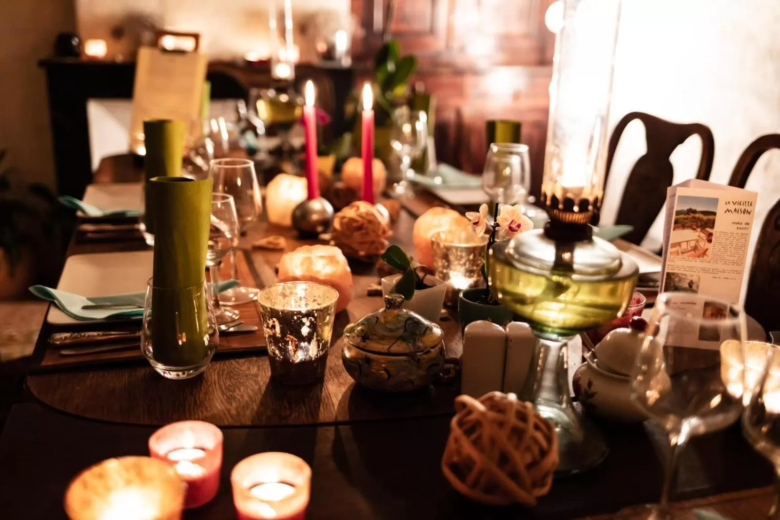 Dining area in La Vieille Maison - Halte Gourmande