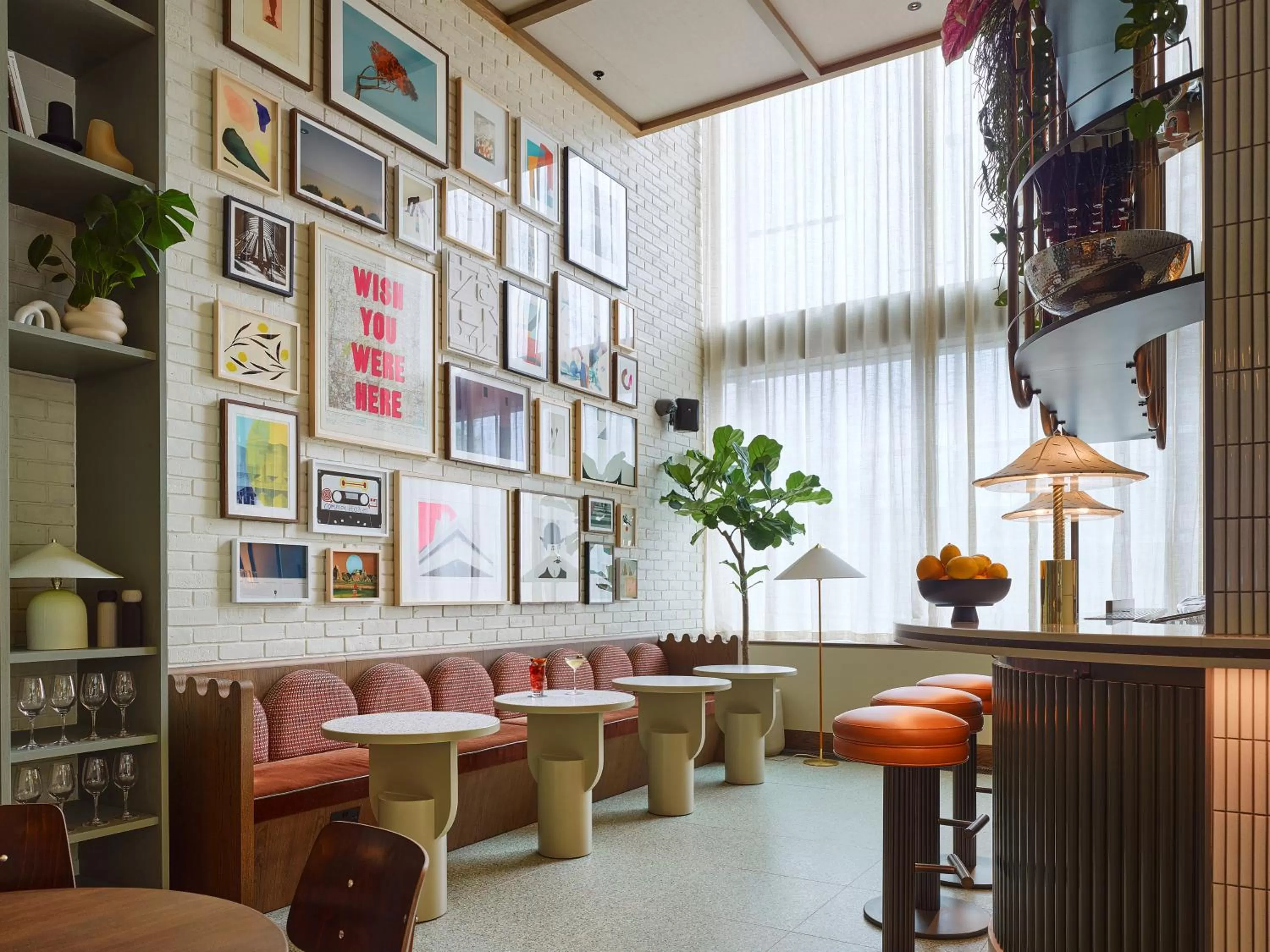 Restaurant/places to eat in TRIBE London Canary Wharf