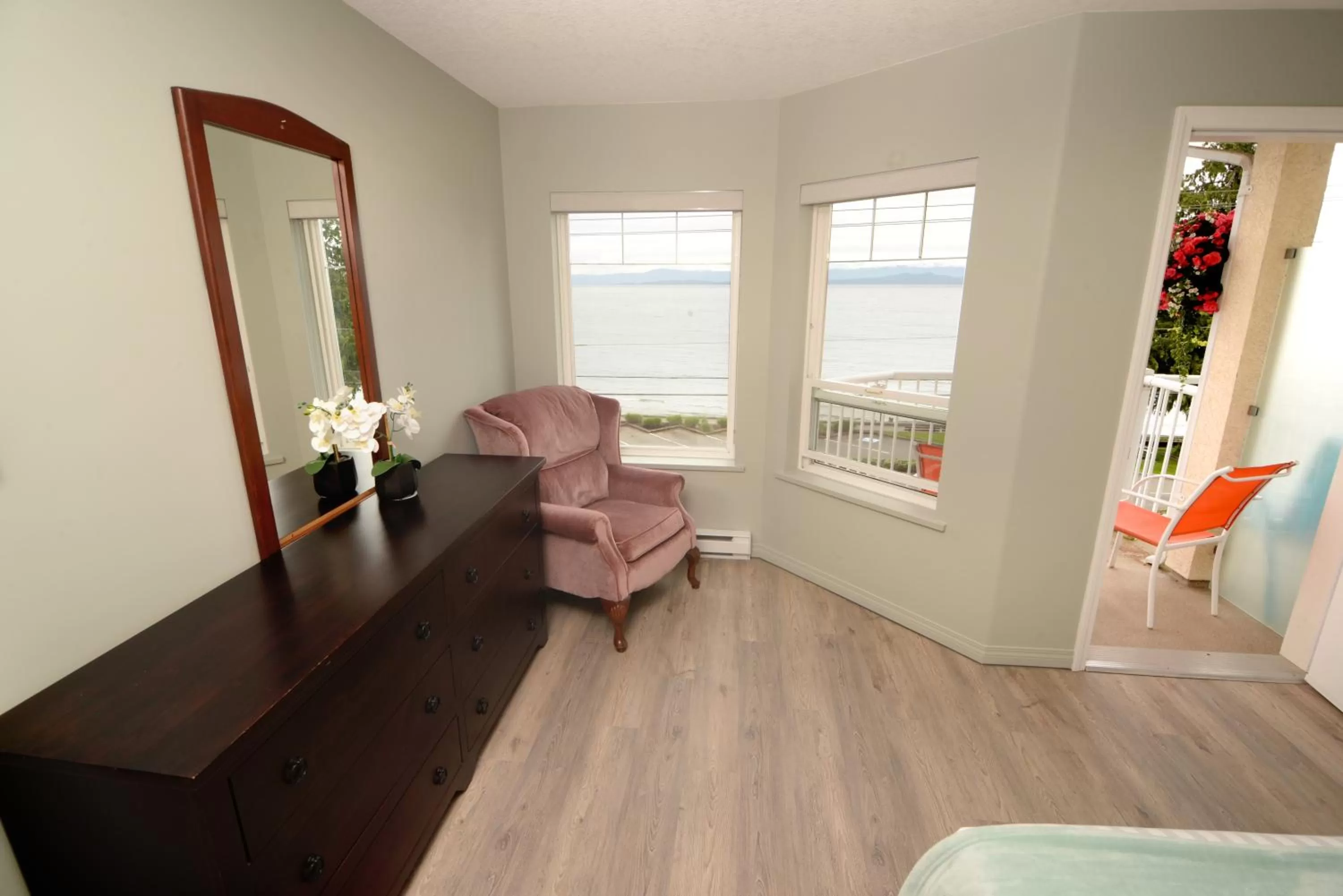 Seating area in Casa Grande Inn