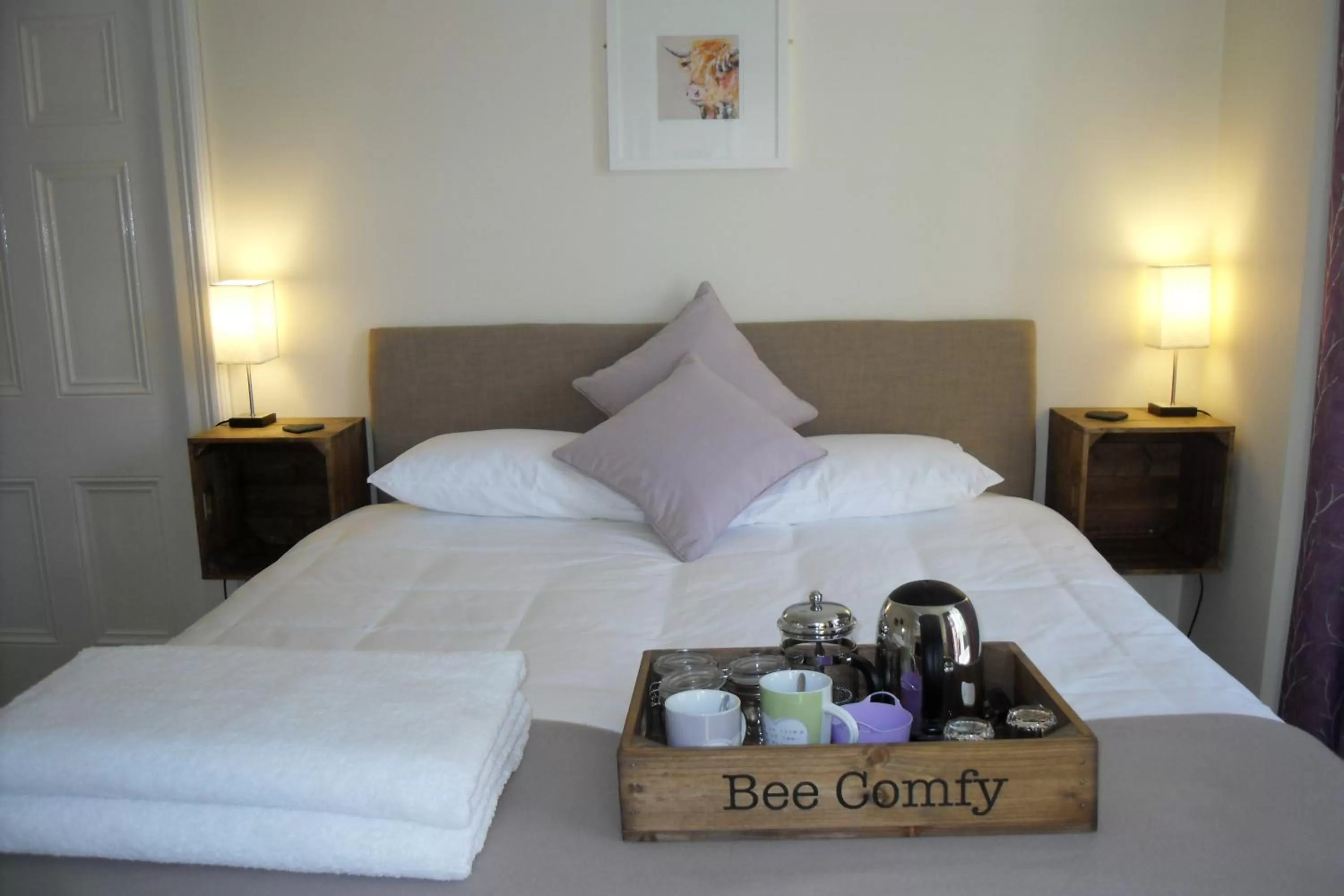 Bedroom, Bed in The Hive at 52