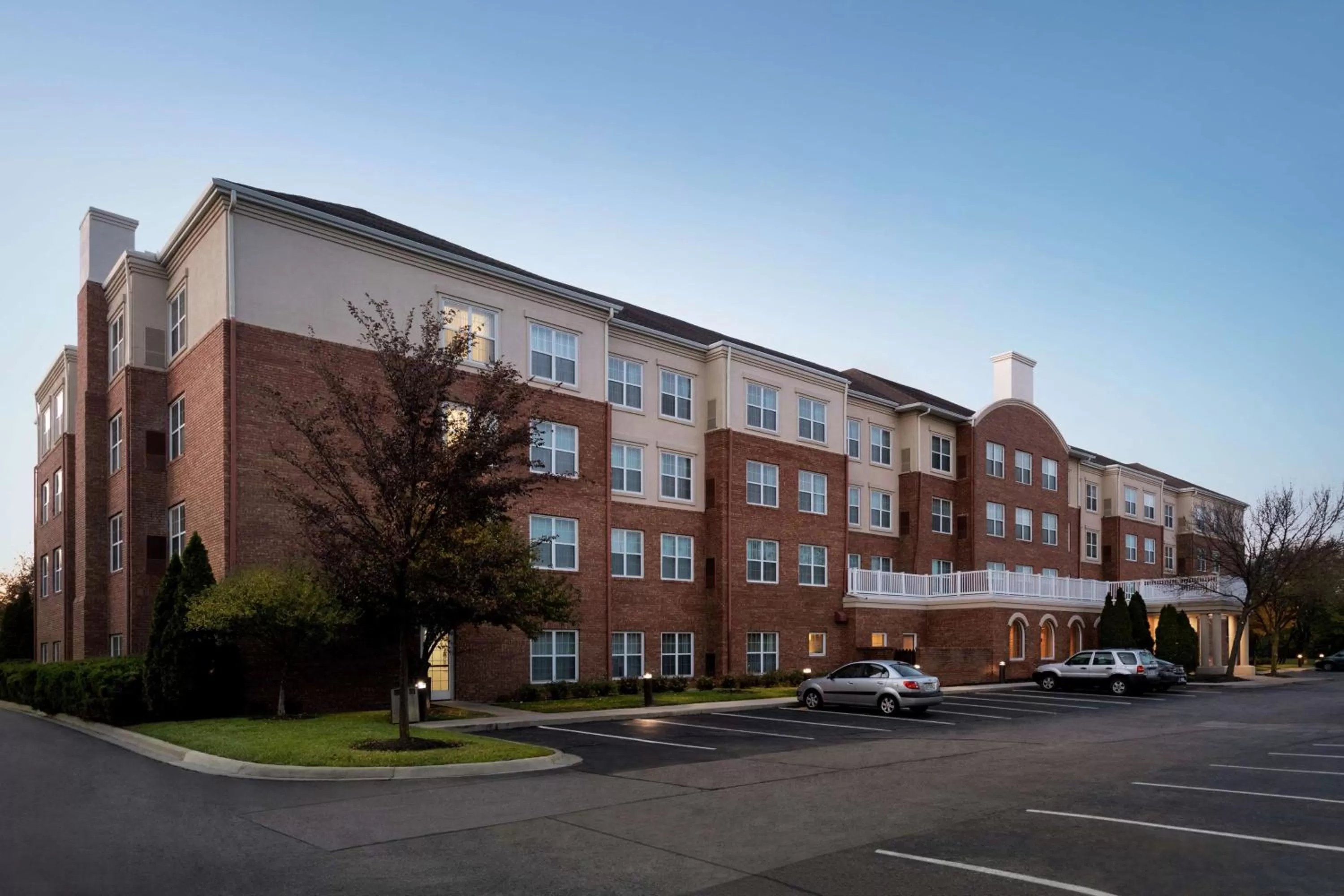 Property building in Homewood Suites by Hilton Columbus-Dublin