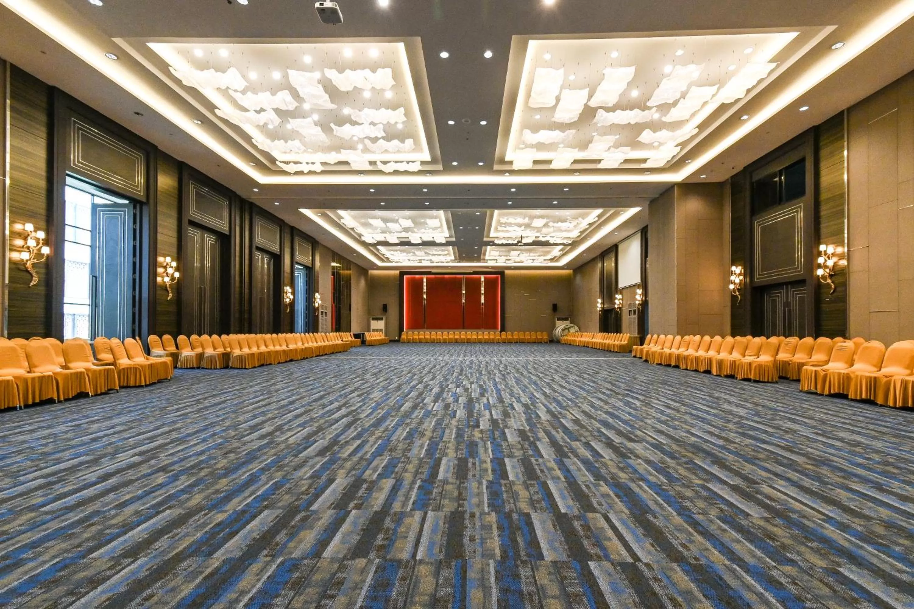 Meeting/conference room in Golden Sea Hua Hin - SHA Extra Plus