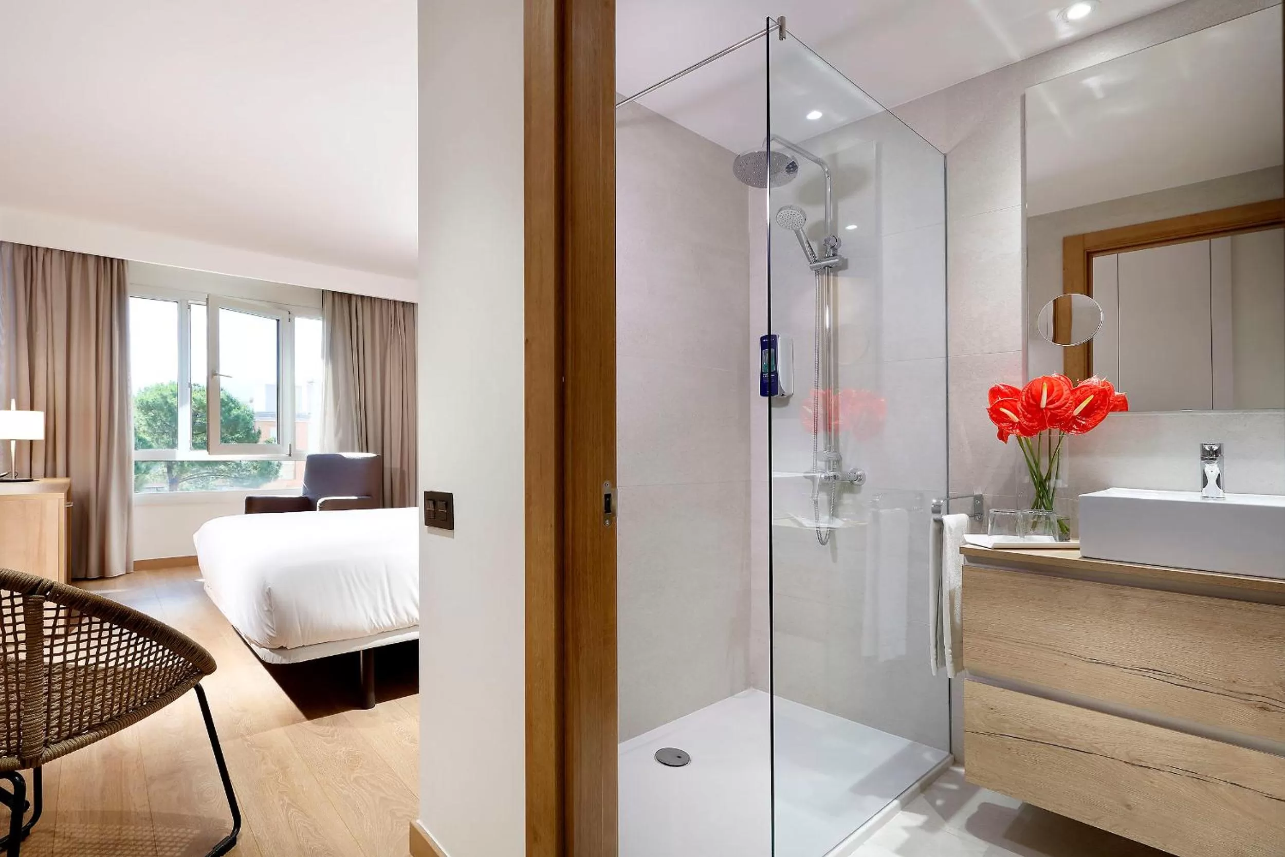 Photo of the whole room, Bed in Hotel SB Corona Tortosa