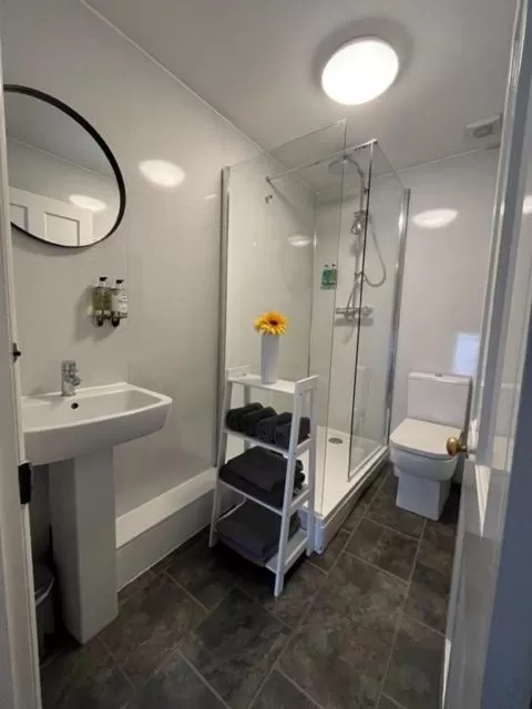 Shower in Goodramgate Apartments