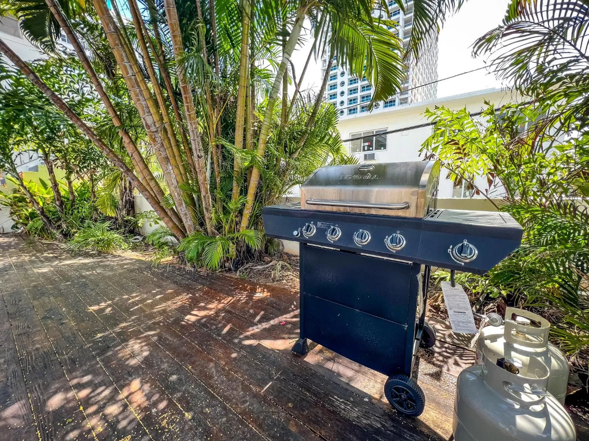 BBQ facilities in North Beach Hotel
