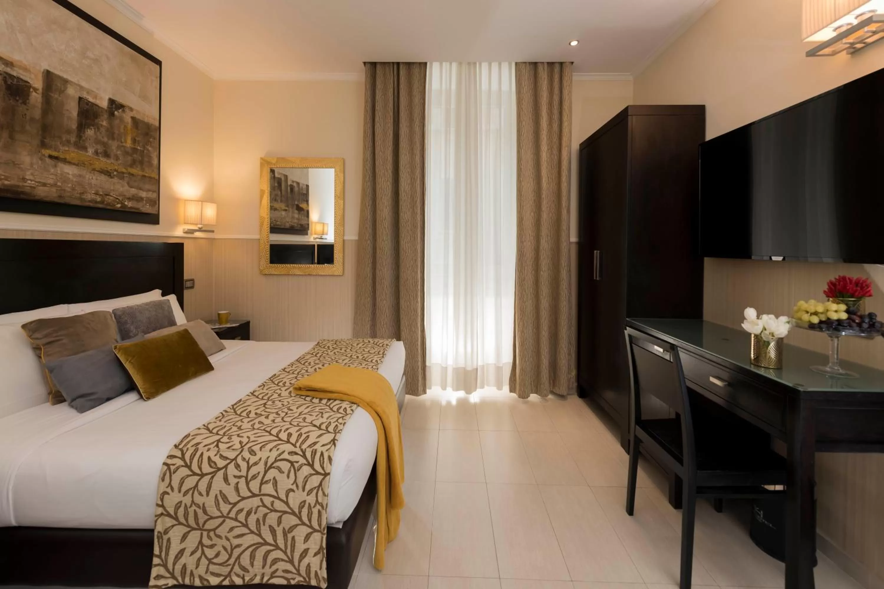 Photo of the whole room, Bed in Yes Hotel Boutique Rome