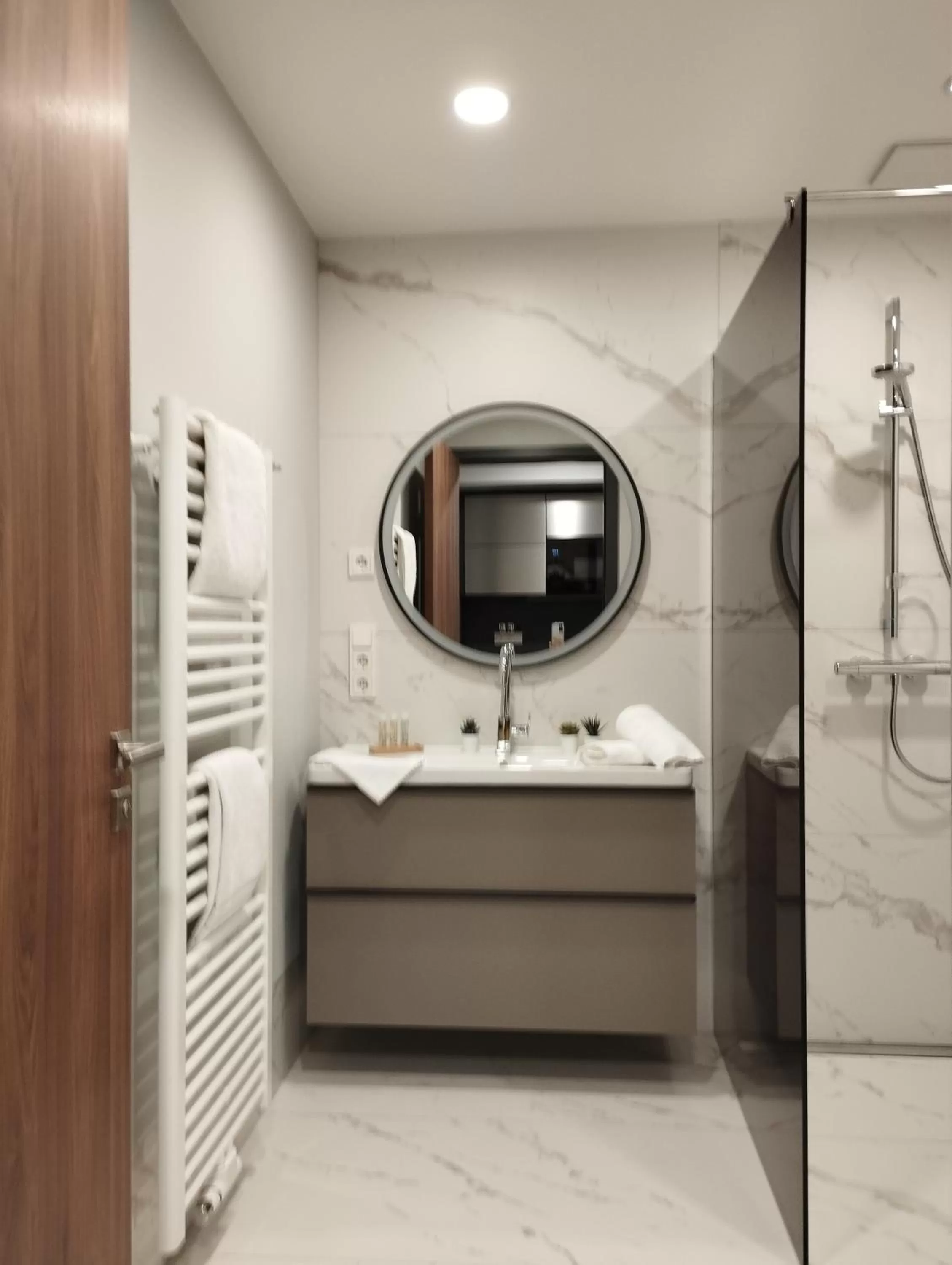 Shower in Hotel Herzog Georg