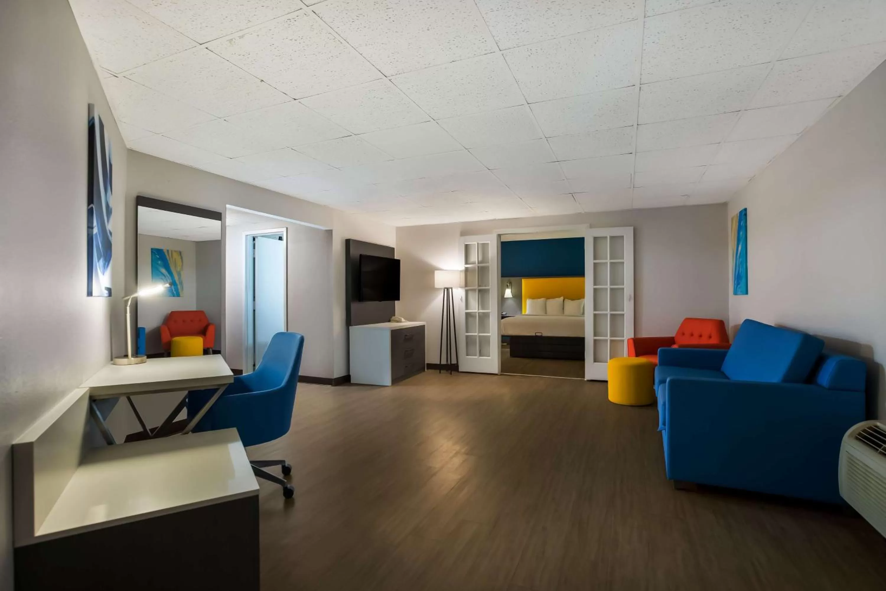 Bedroom, Bed in Best Western Bordentown Inn