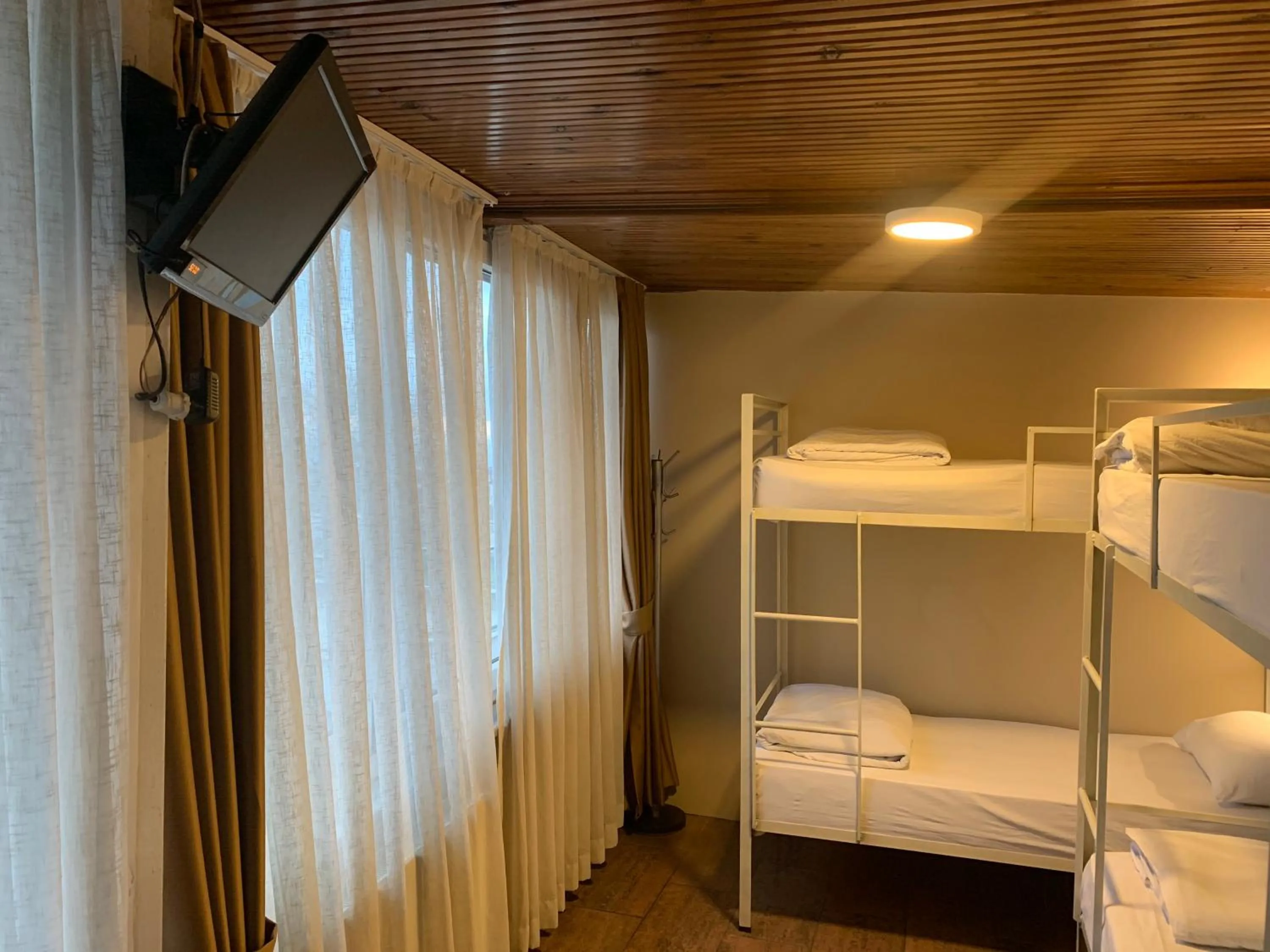 bunk bed, Bed in Antique Hostel