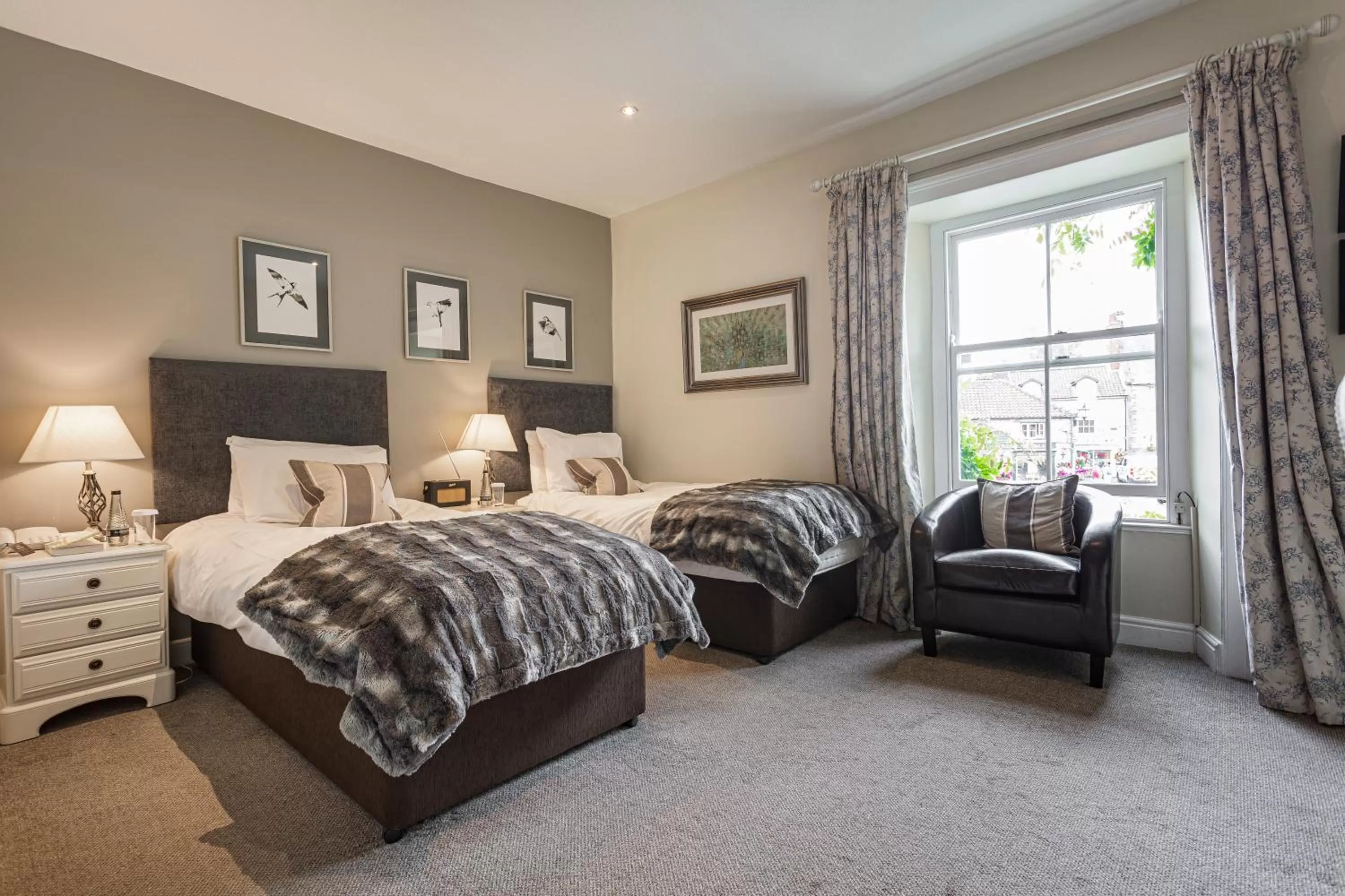 Bed in The Feathers Hotel, Helmsley, North Yorkshire - The Coaching Inn Group