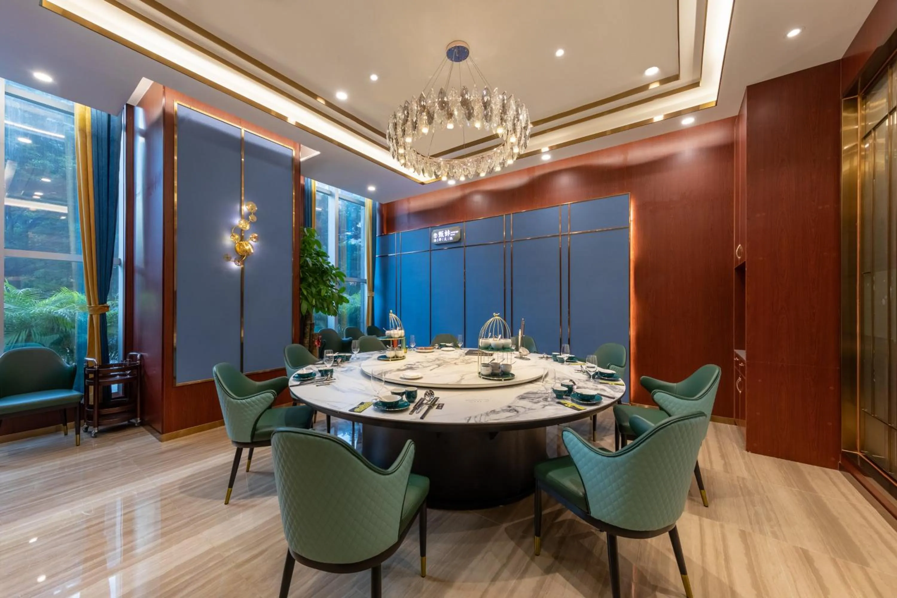 Honder International Hotel - Free shuttle bus between hotel and exhibition center during Canton Fair period