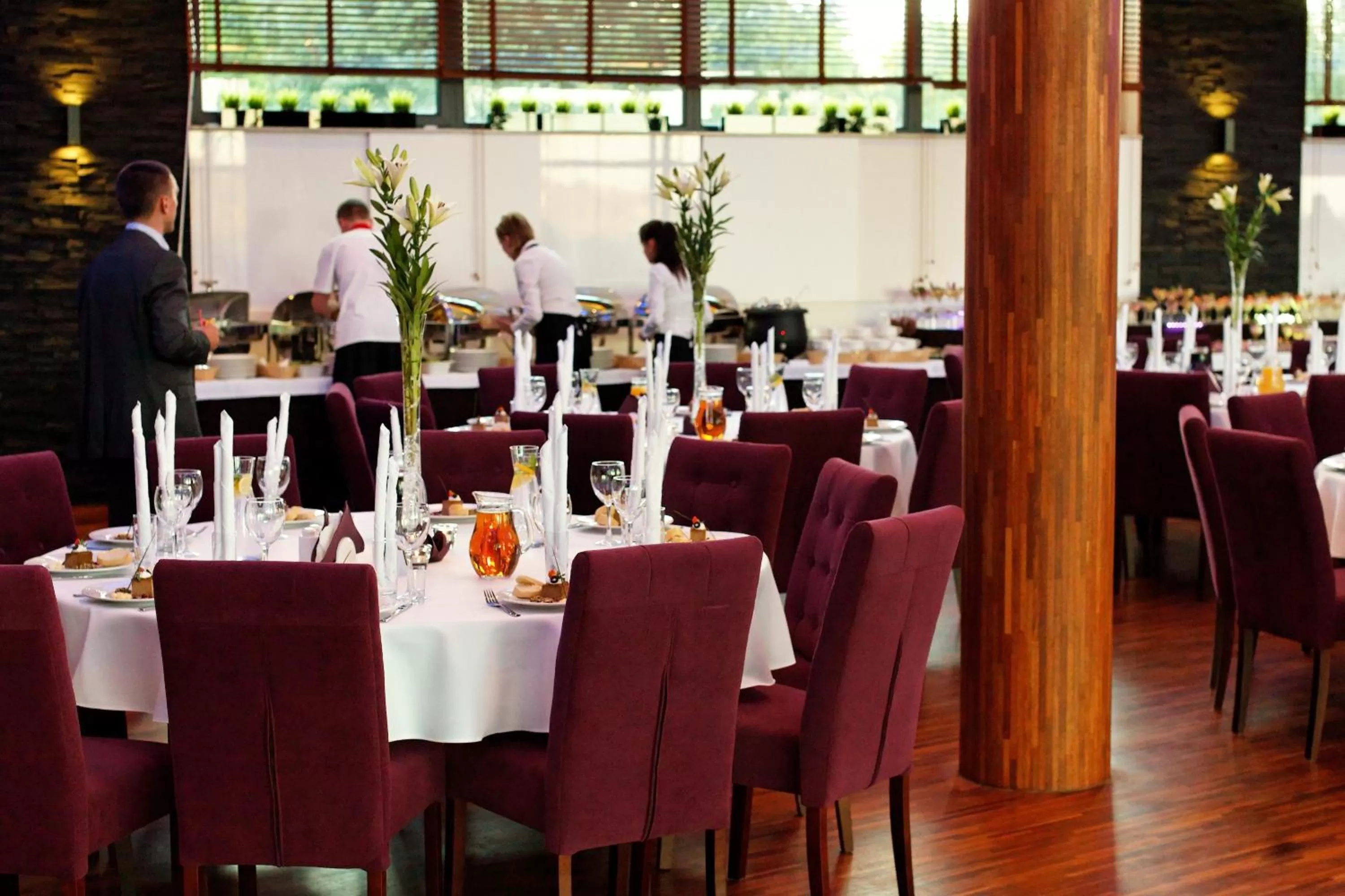 Restaurant/places to eat in Hotel Modus