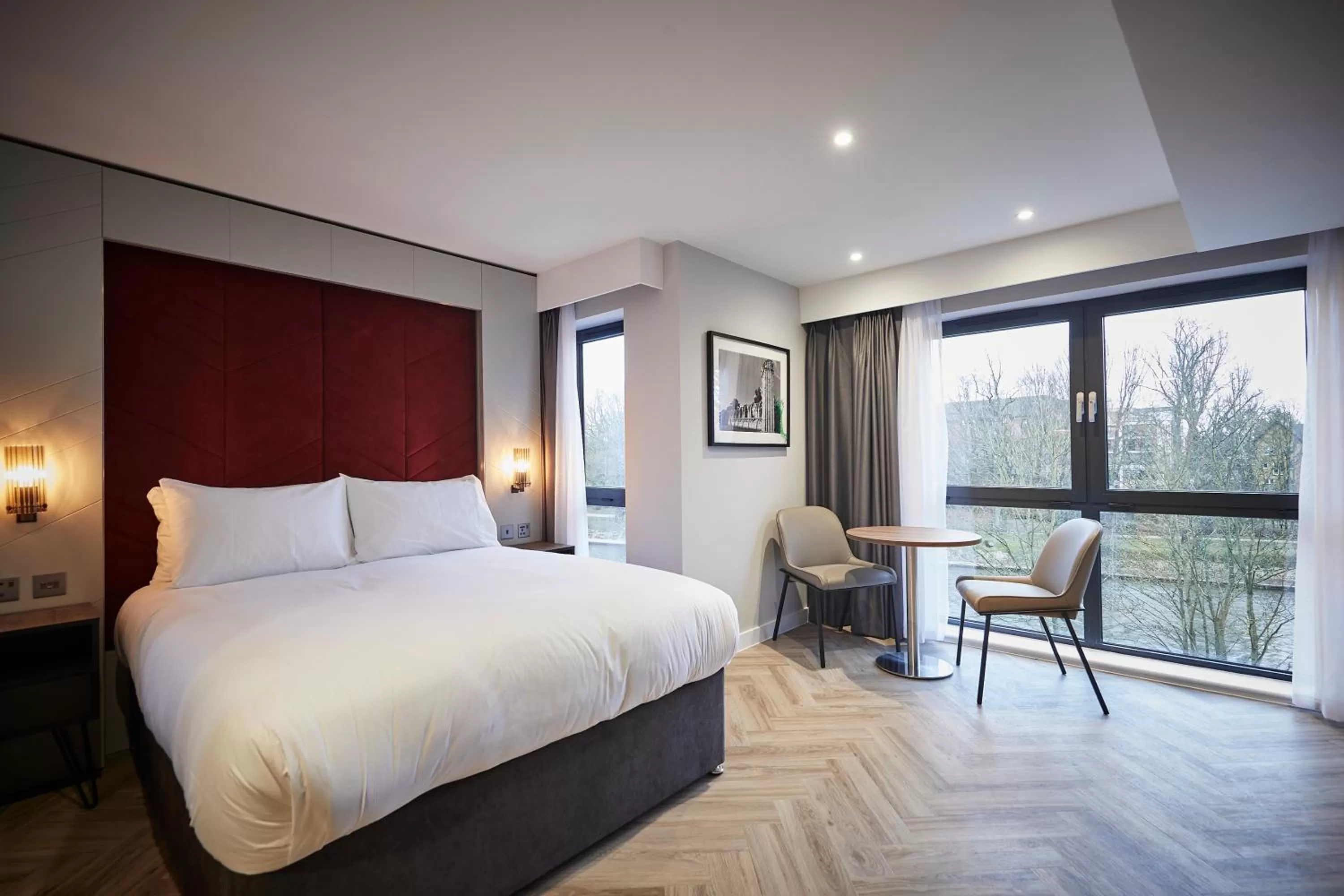 Bathroom, Bed in Roomzzz York City