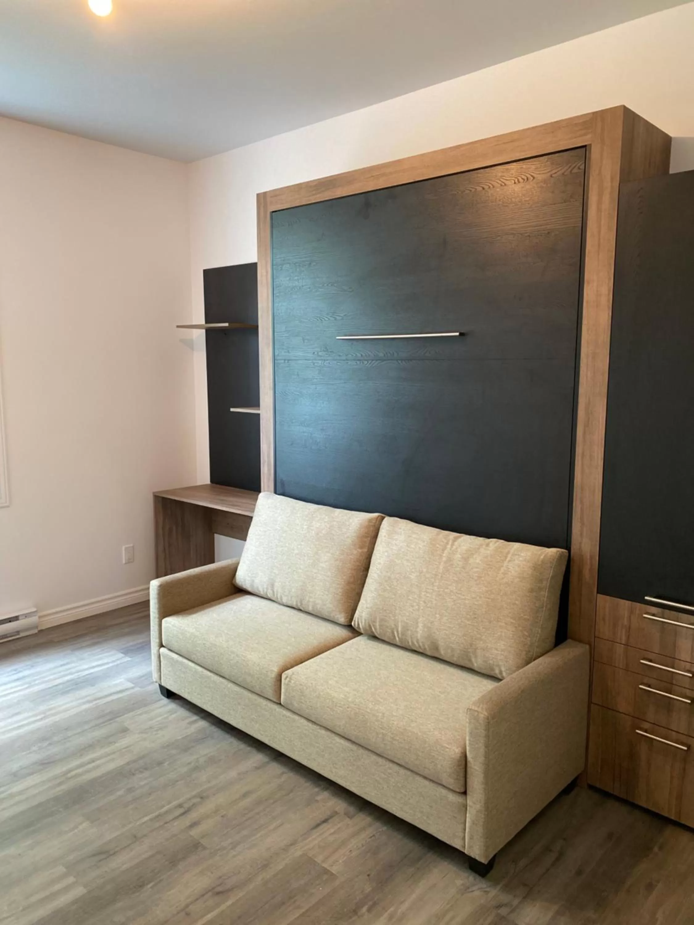 Seating area in Auberge Le St-Alexis