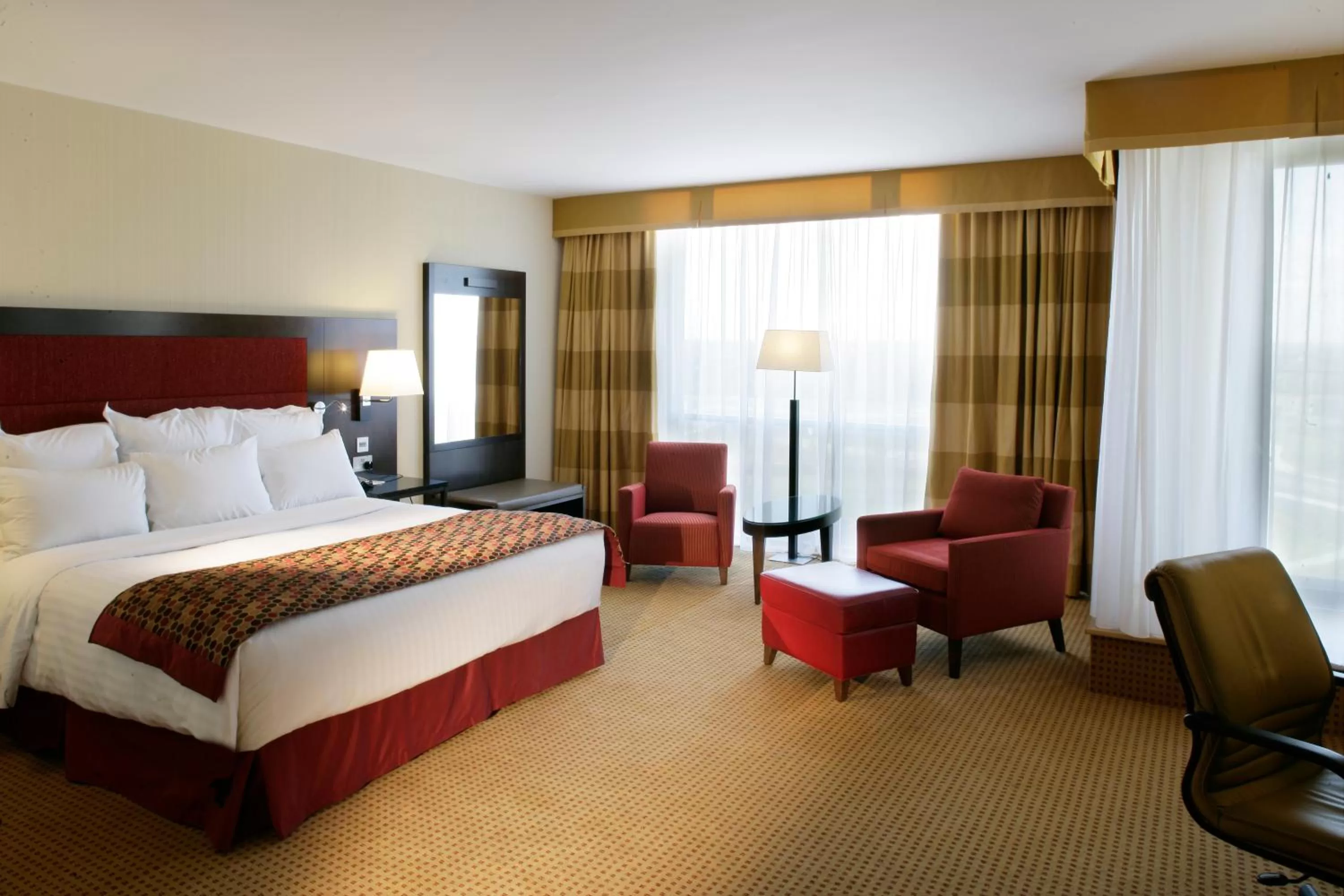 Bed in Pillo Hotel & Leisure Club