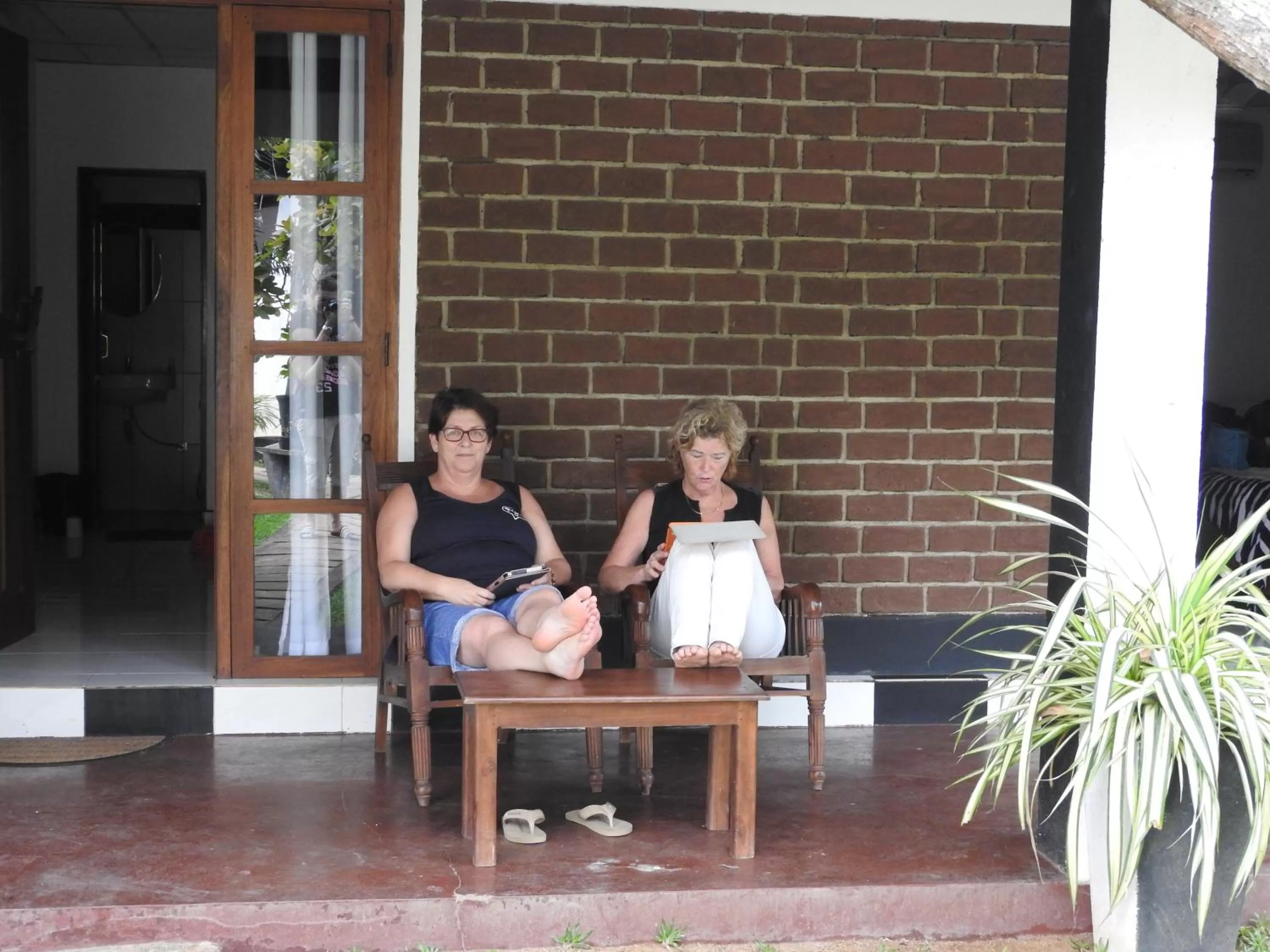 Area and facilities in Eco Hotel Black & White - Anuradhapura