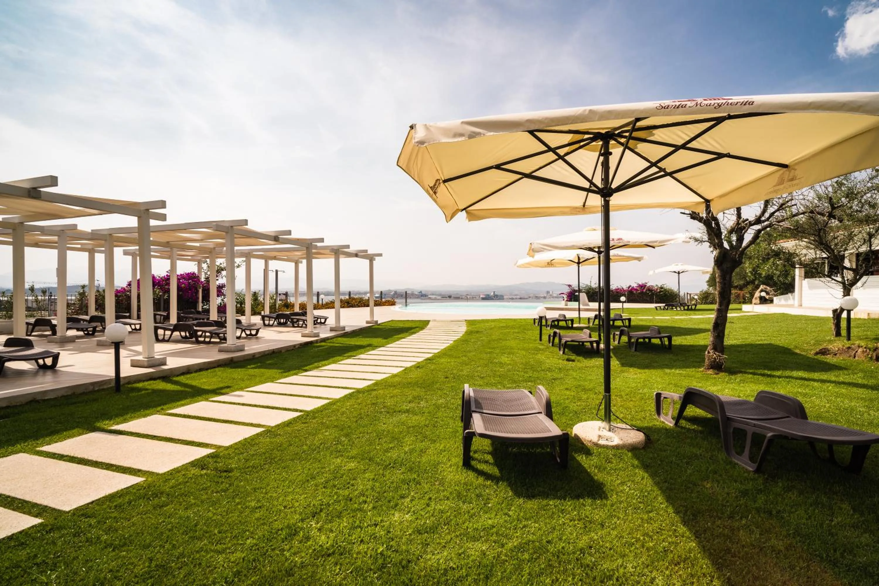 Garden in Hotel dP Olbia - Sardinia