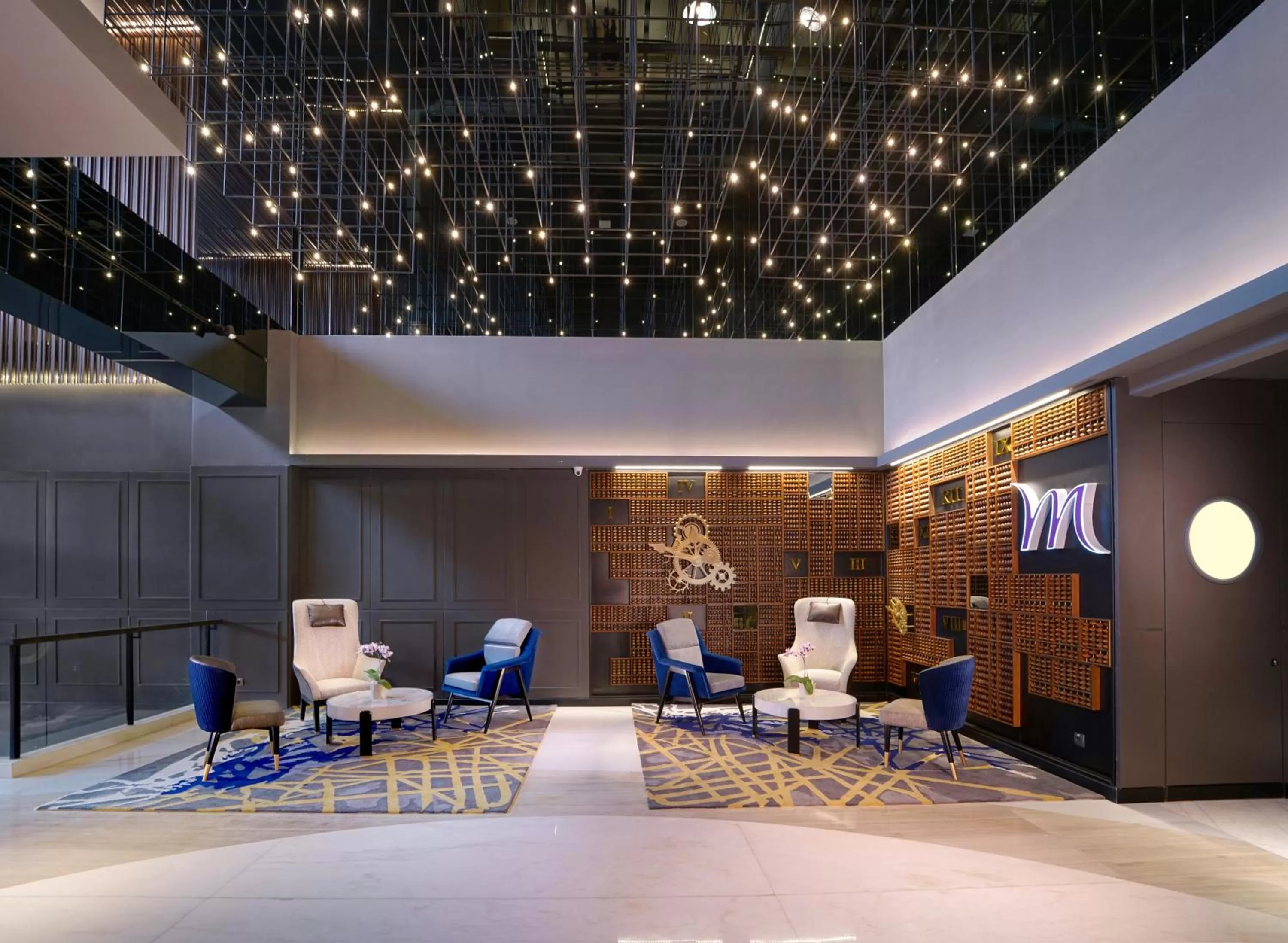 Lobby or reception in Mercure Surabaya Manyar
