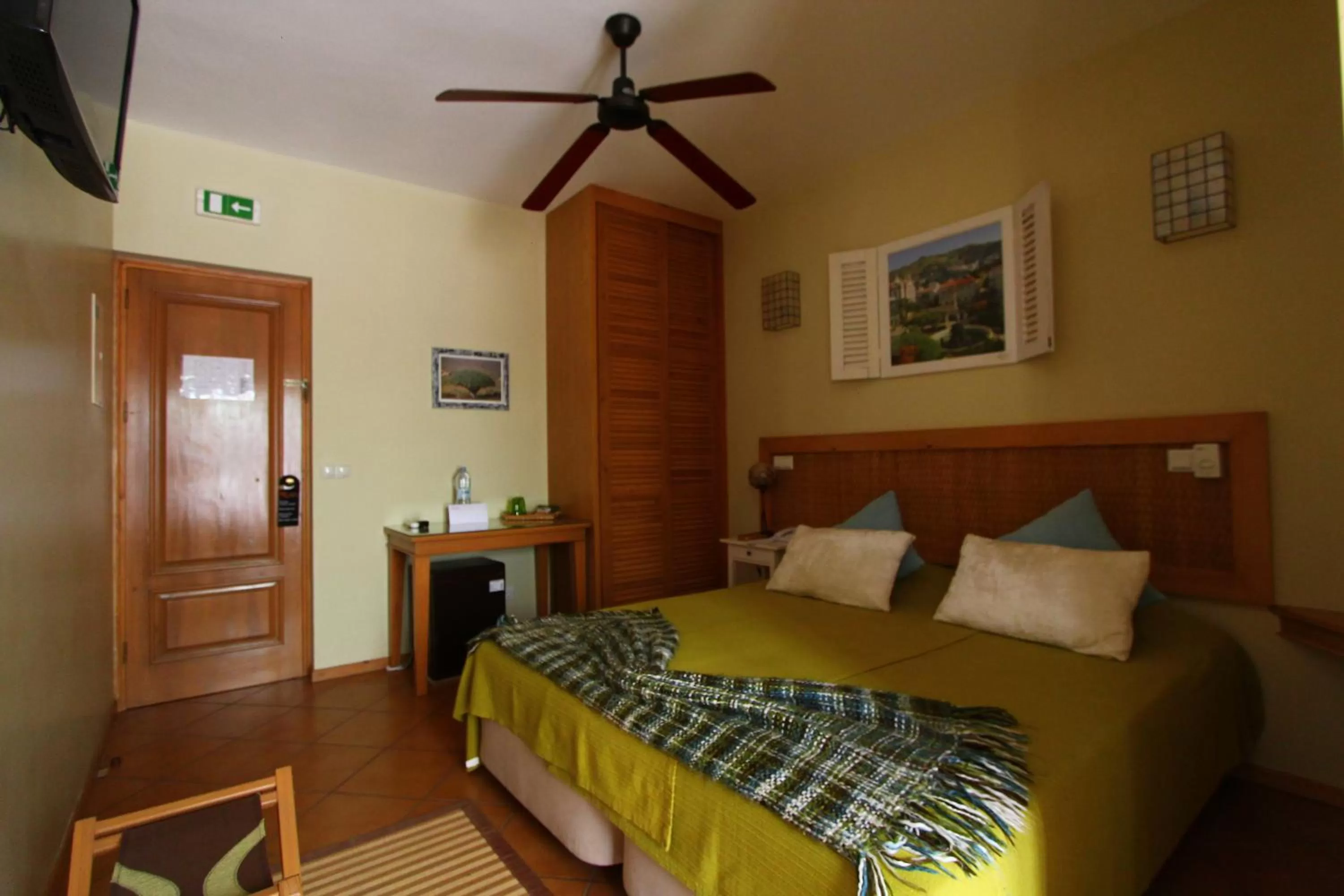 Bedroom, Bed in Kira's Boutique Hotel