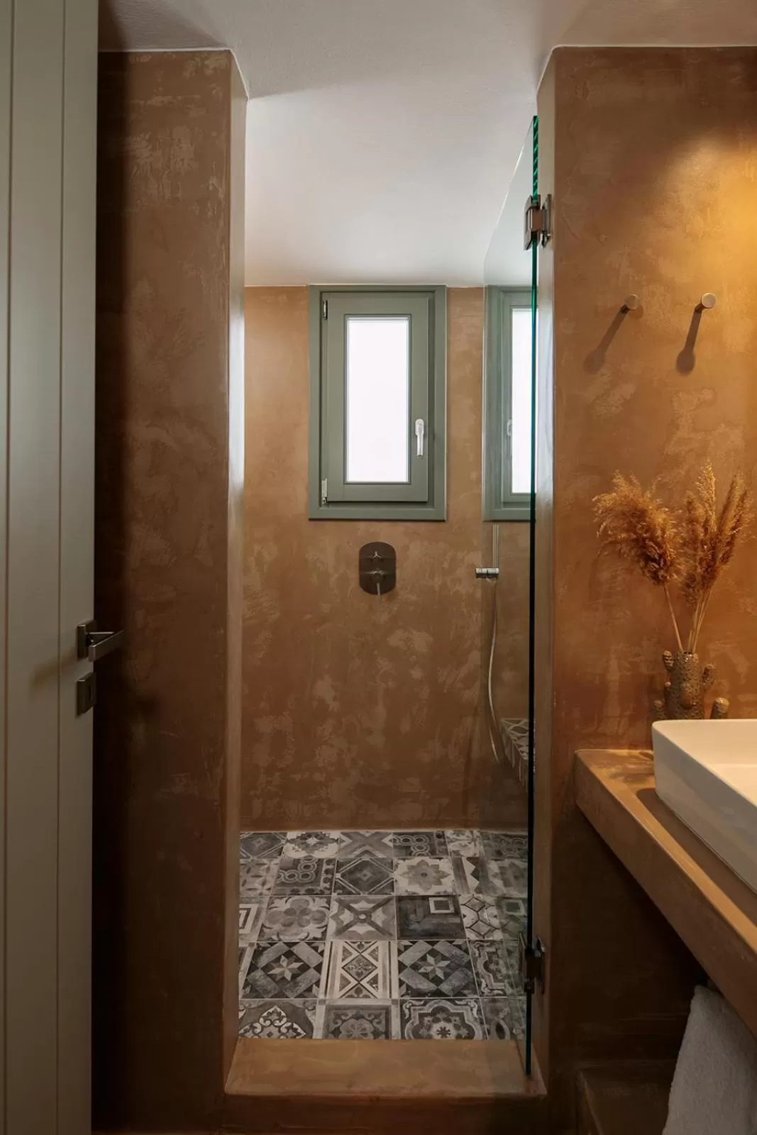 Shower, Bathroom in Makava Suites Naxos
