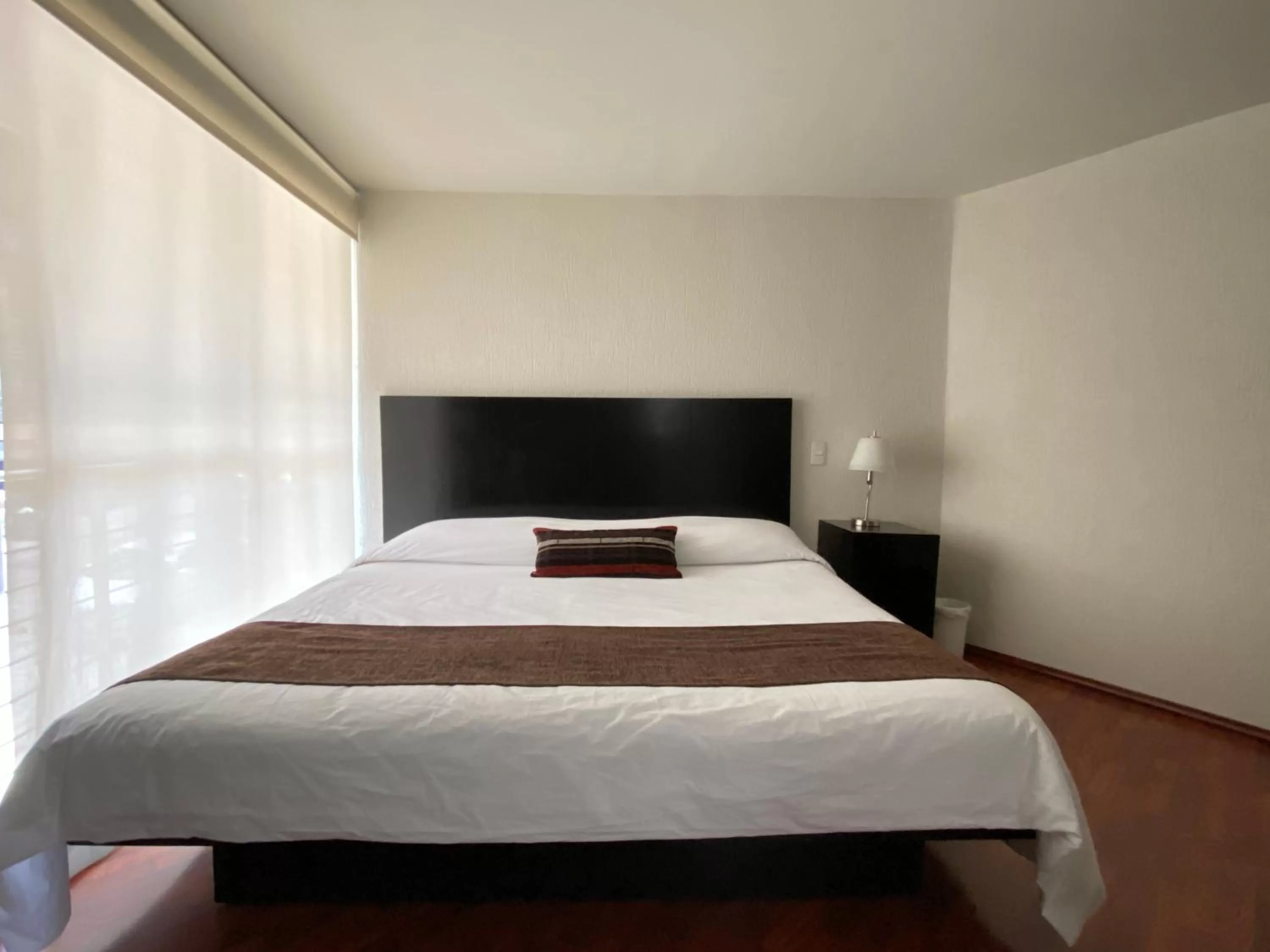 Bed in Grupo Kings Suites - Monte Chimborazo 567
