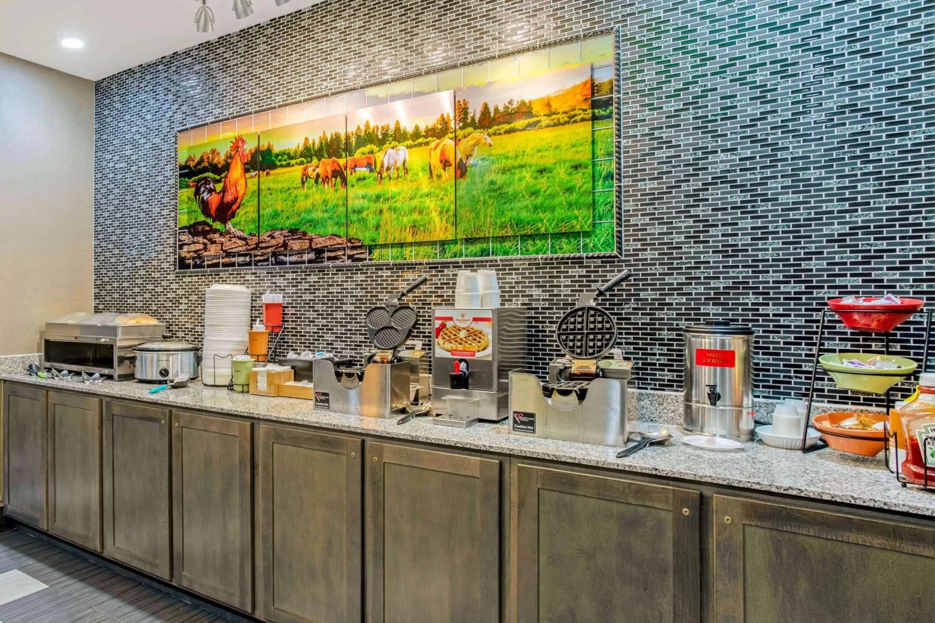 Restaurant/places to eat in La Quinta by Wyndham Paducah