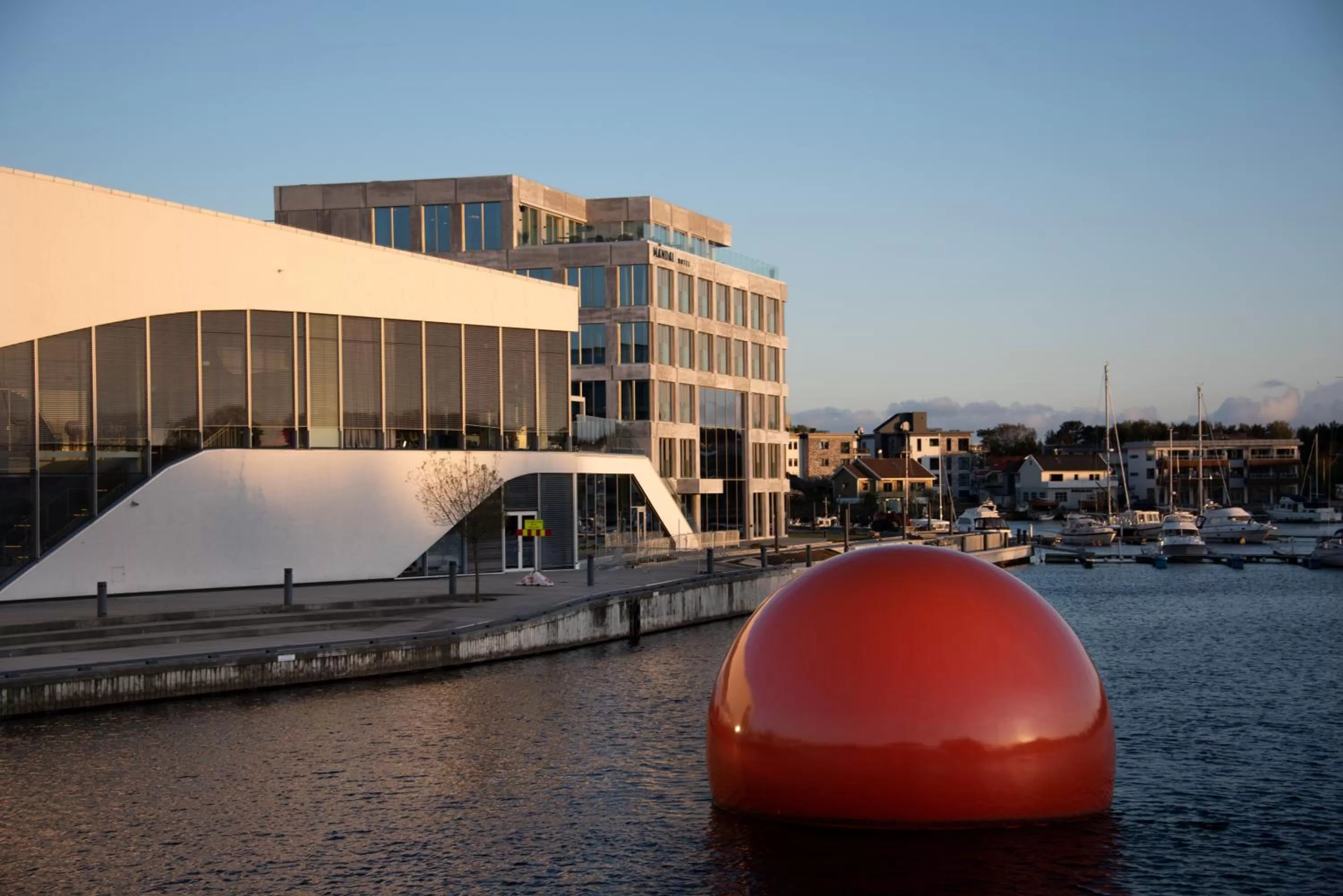 Property building in Mandal Hotel