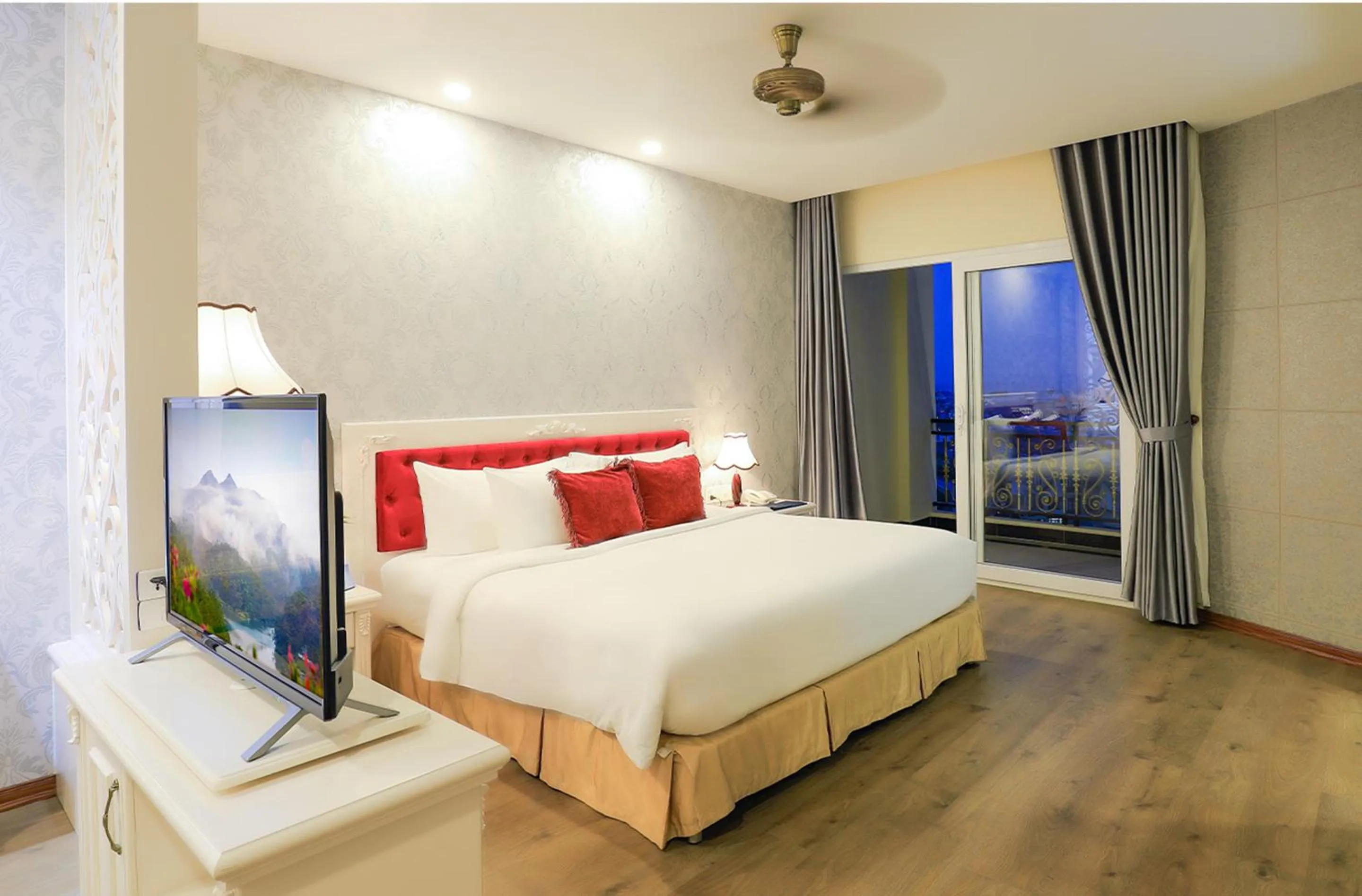 Bed in Ladalat Hotel