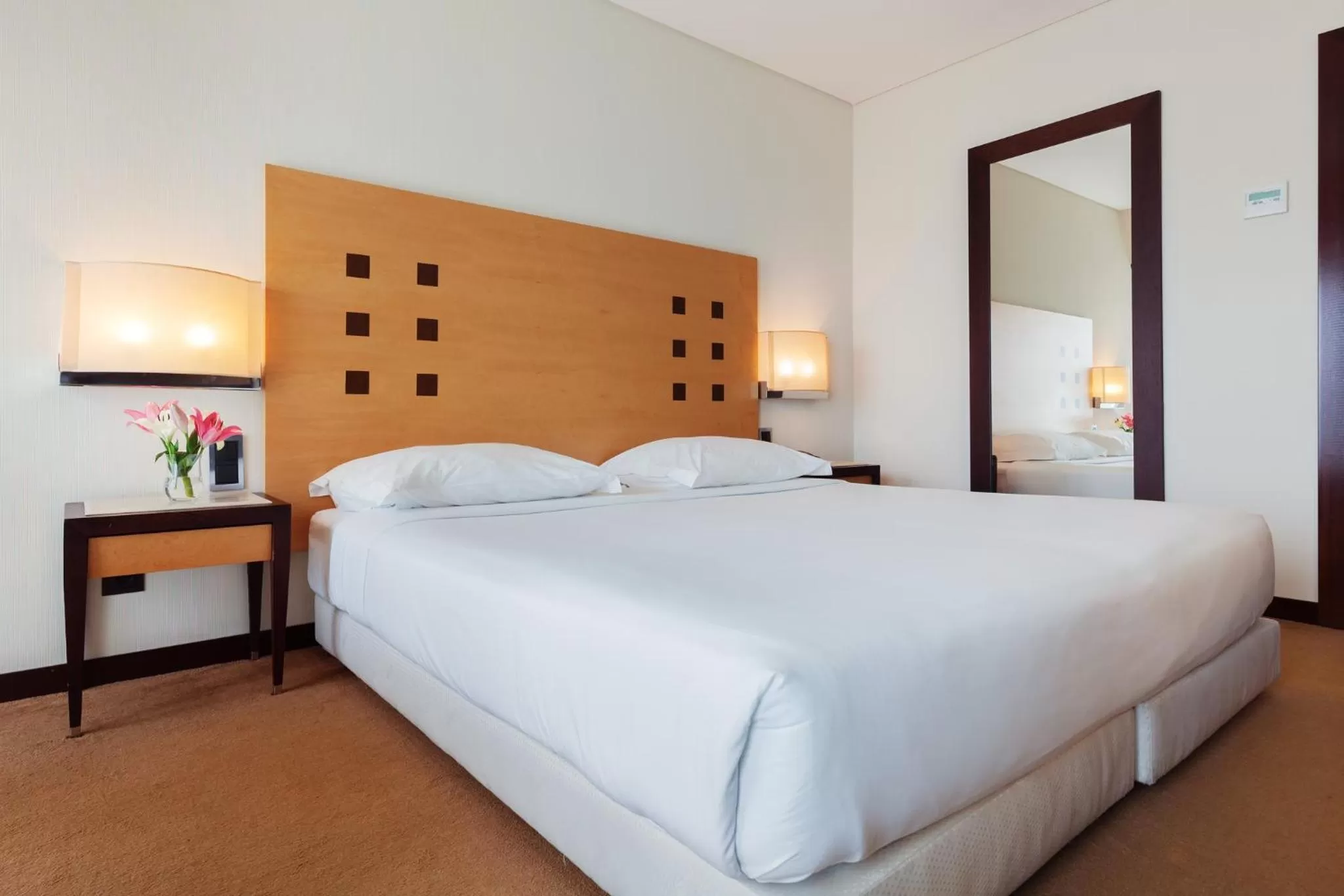 Photo of the whole room, Bed in Hotel Lux Fatima