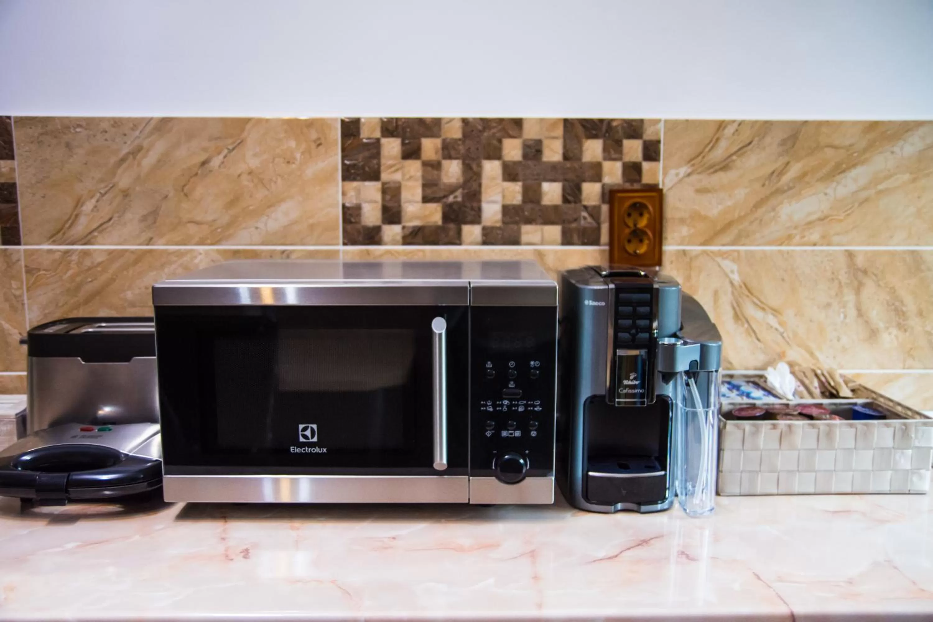 Property building, Kitchen/Kitchenette in Pensiunea SilvAnka